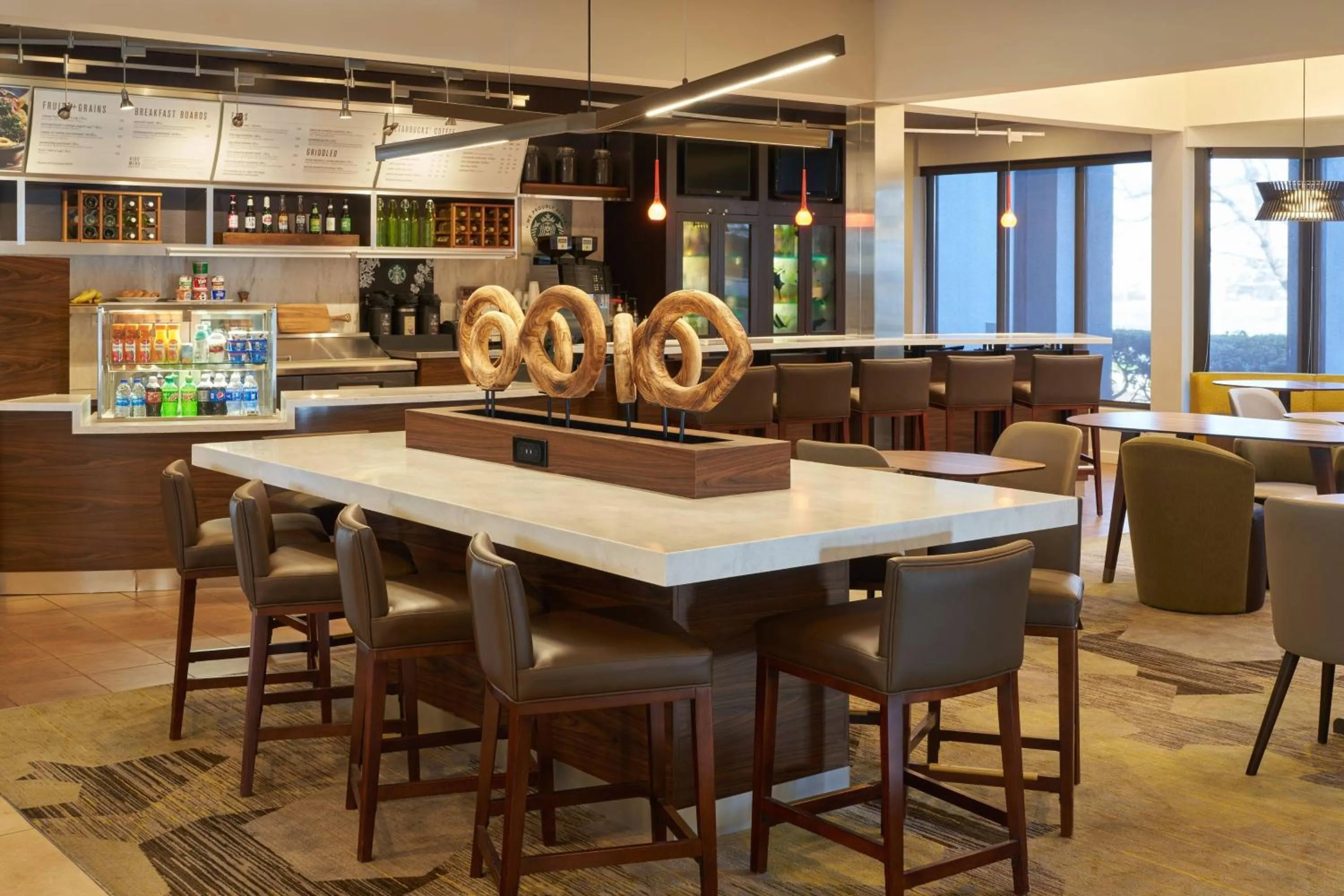 Restaurant/places to eat in Courtyard Chicago Wood Dale / Itasca