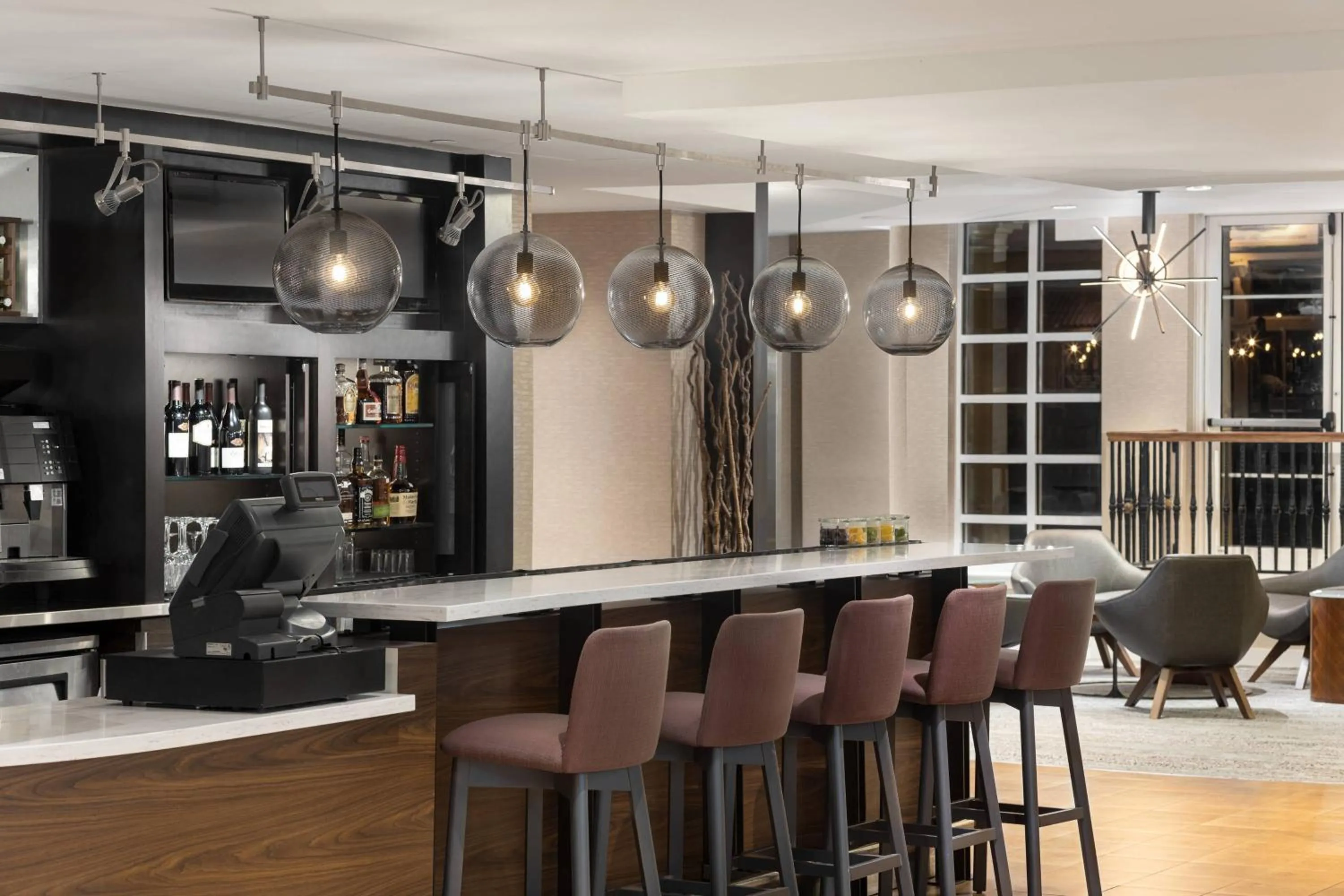 Restaurant/places to eat in Courtyard by Marriott Charlottesville - University Medical Center