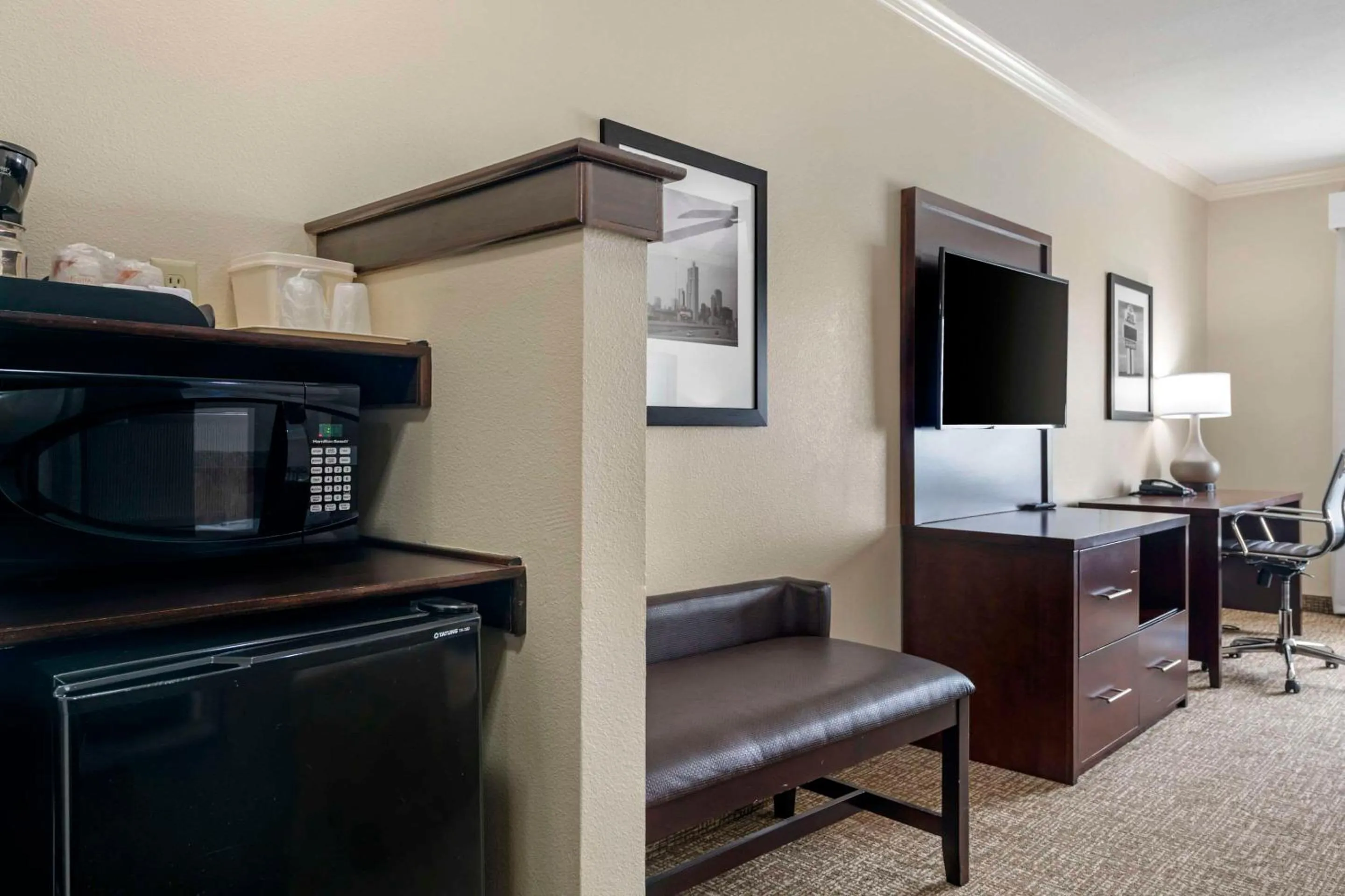Bedroom in Comfort Inn & Suites Fort Worth - Fossil Creek