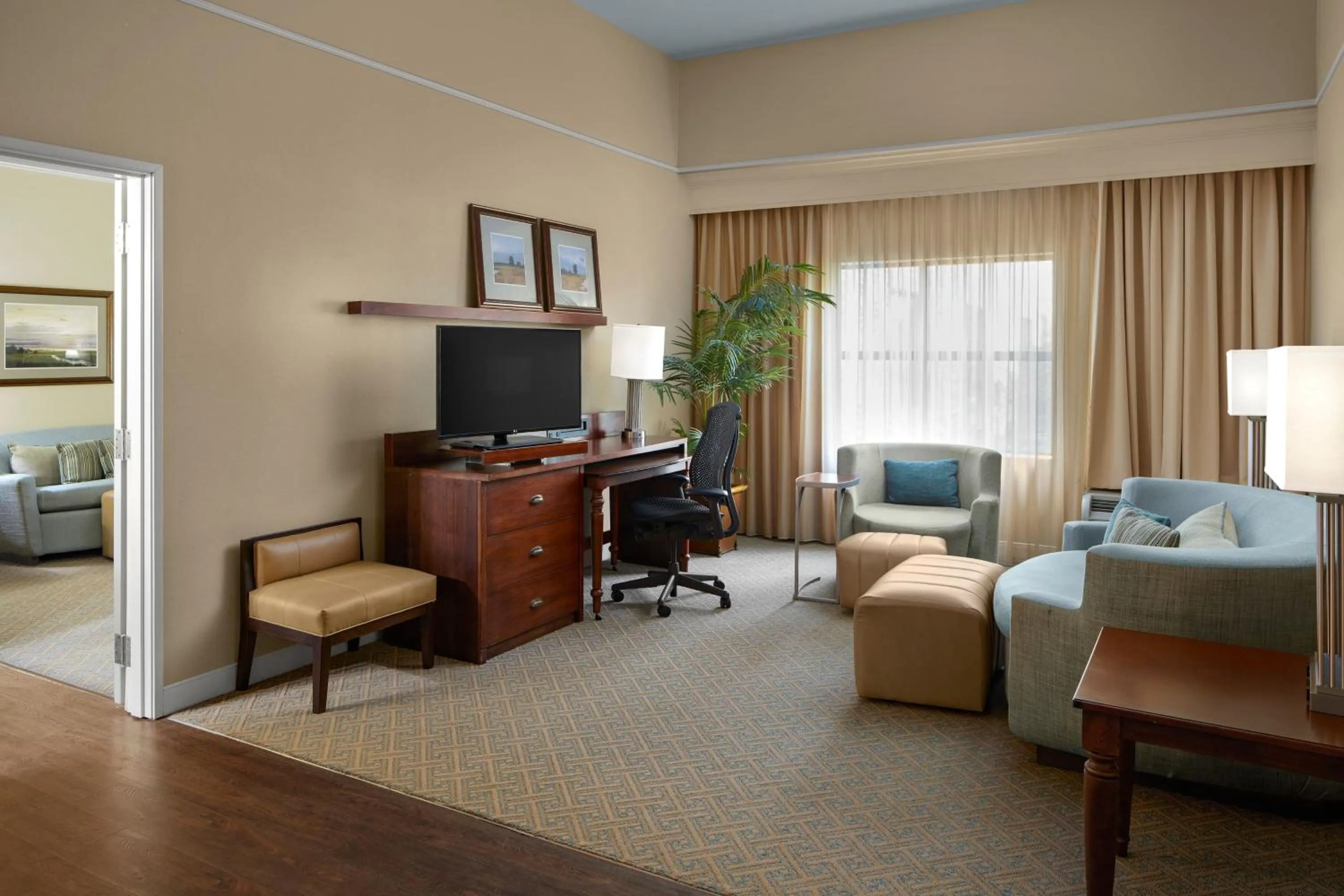 Living room in Courtyard Charleston Mount Pleasant