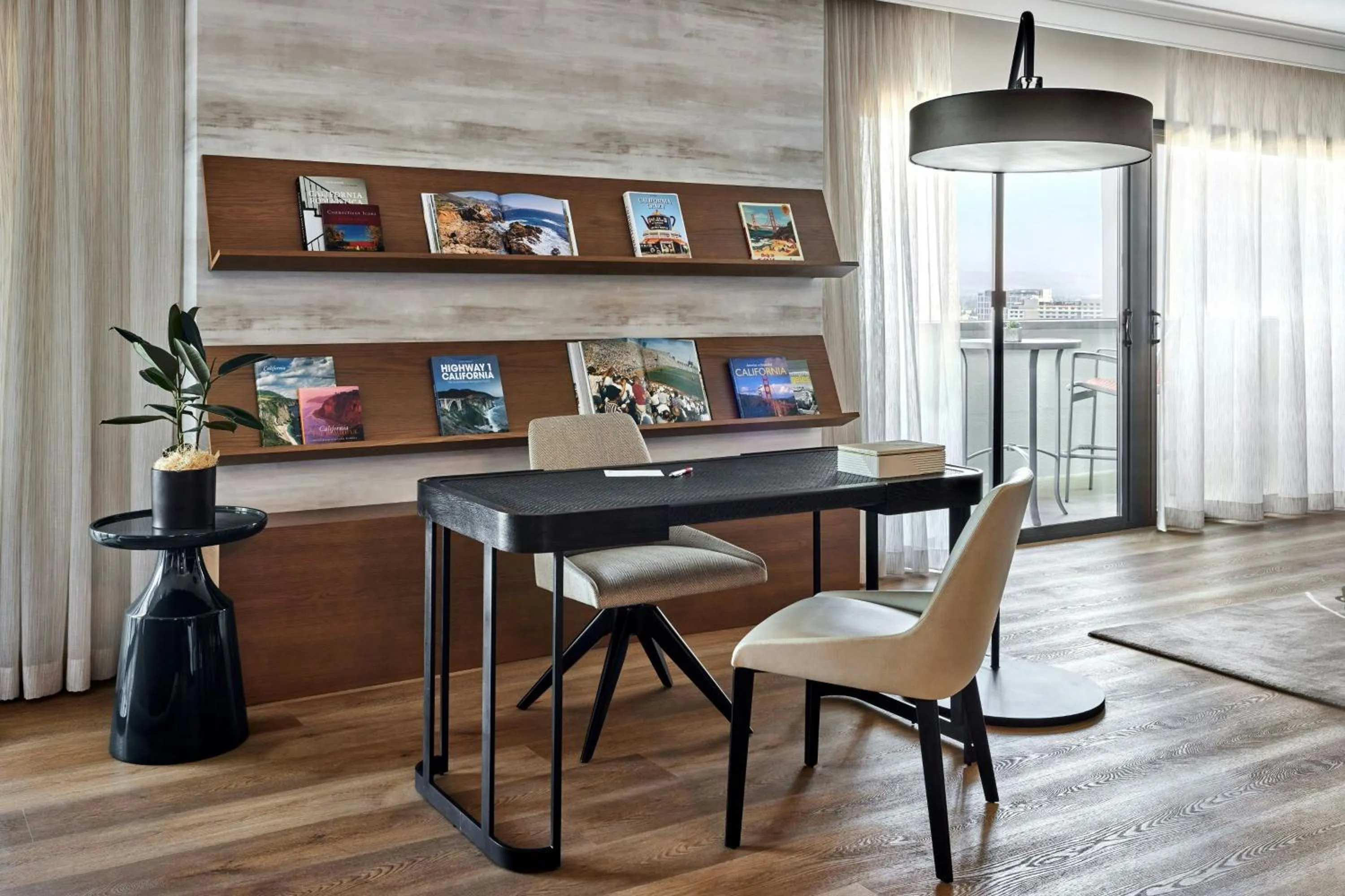 Photo of the whole room in Anaheim Marriott