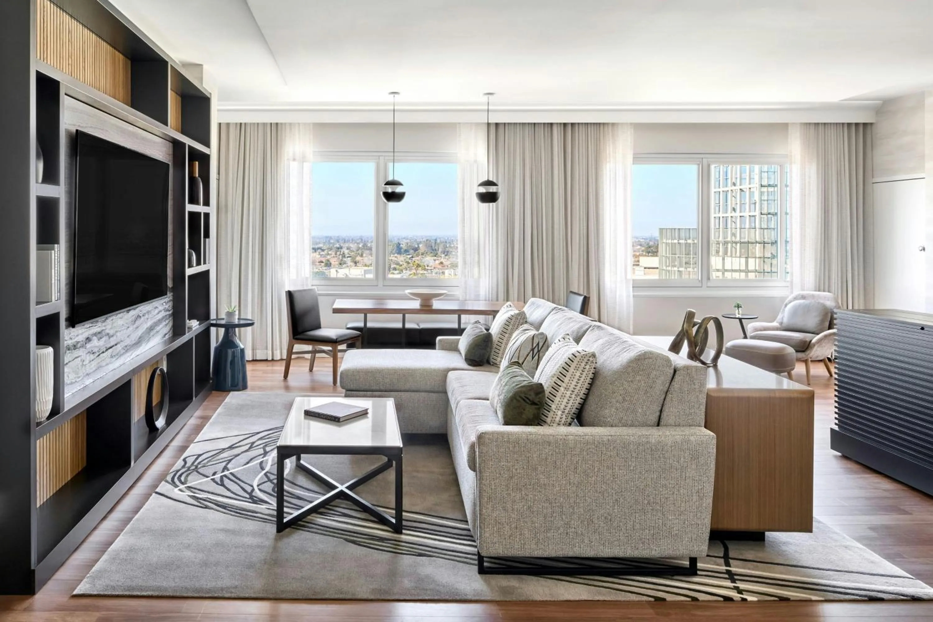 Living room in Anaheim Marriott