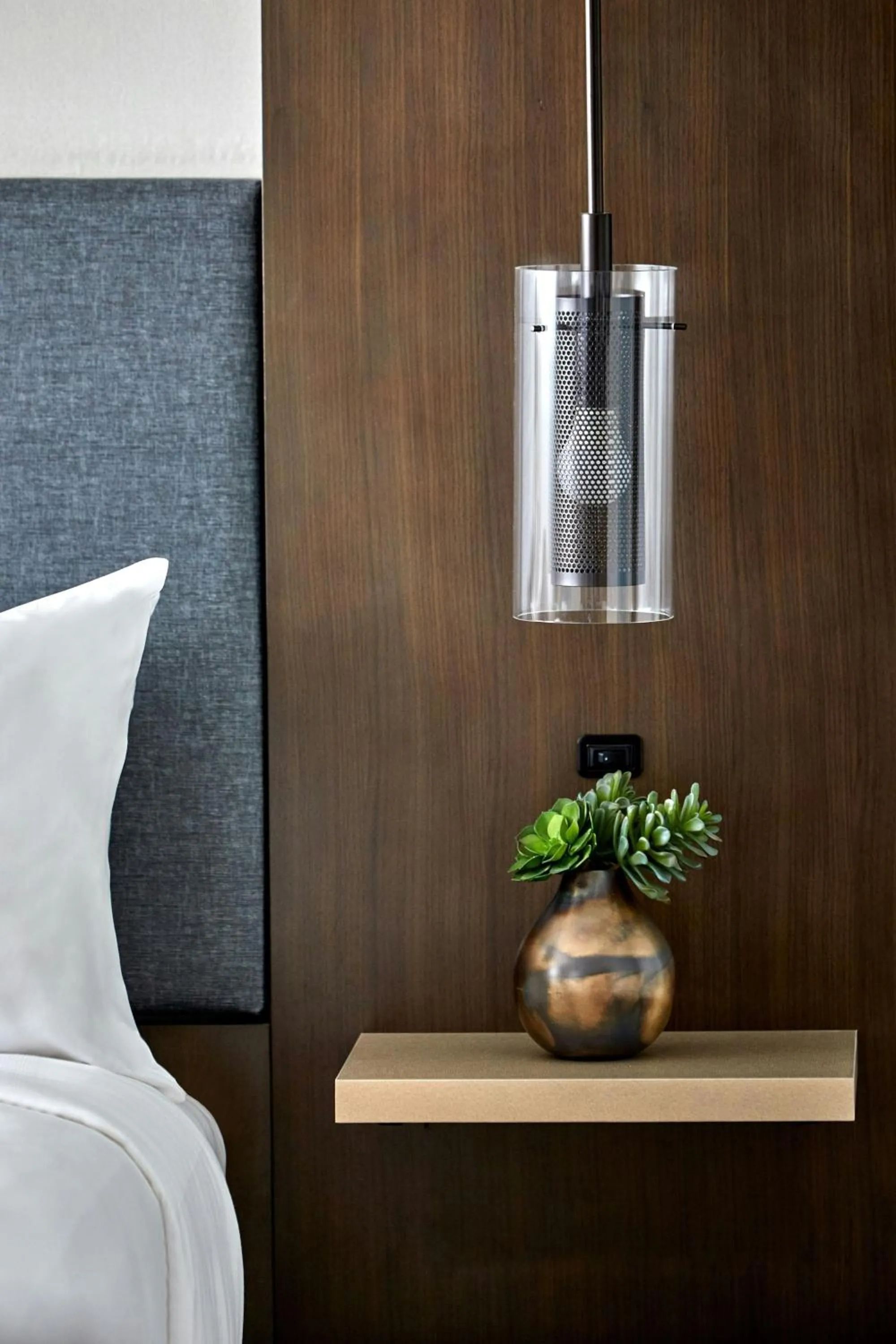 Photo of the whole room, Bed in Anaheim Marriott