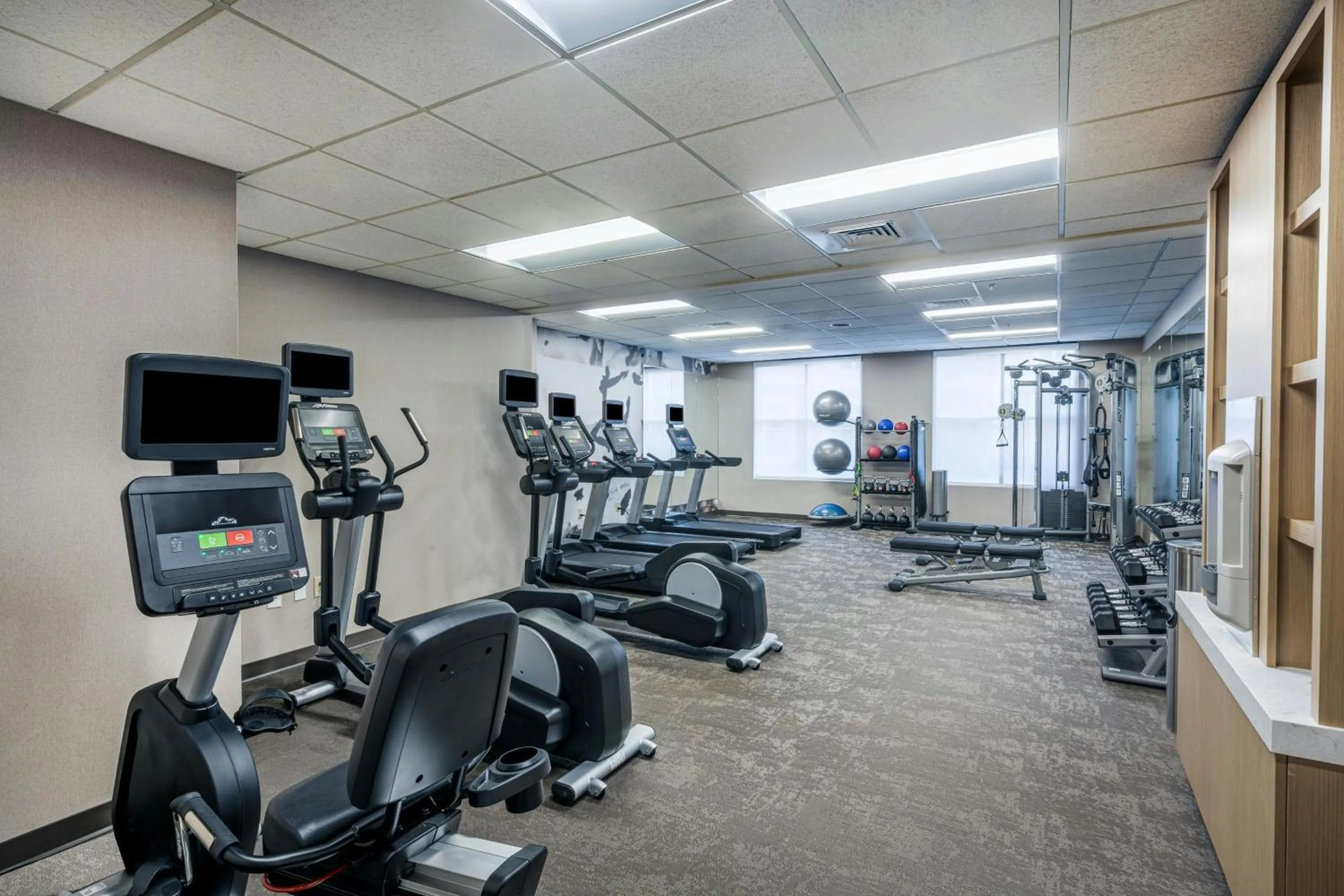 Fitness centre/facilities in Residence Inn by Marriott Charleston Airport