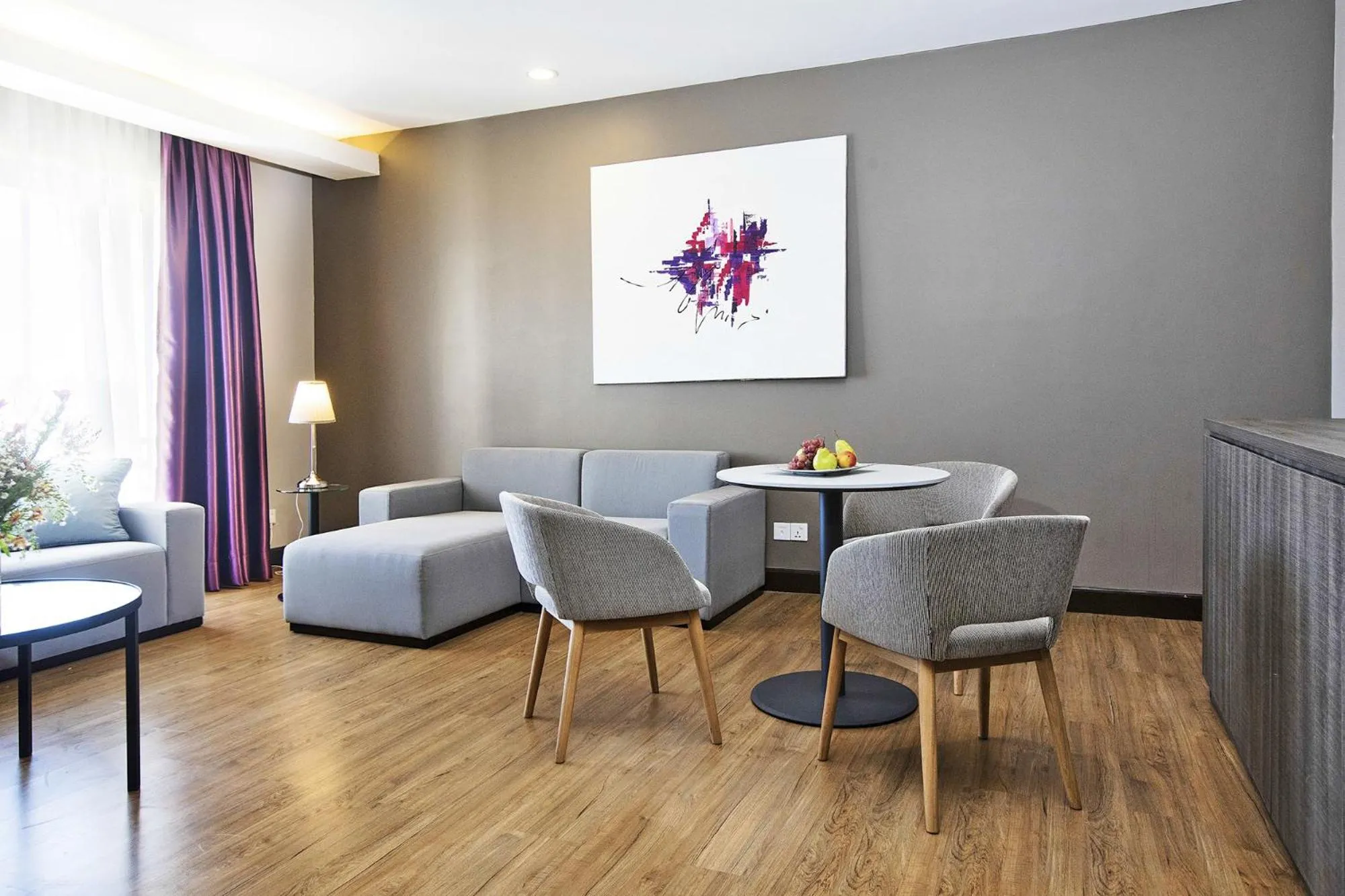 TV and multimedia in San Cristobal Boutique Hotel - Ivato Airport