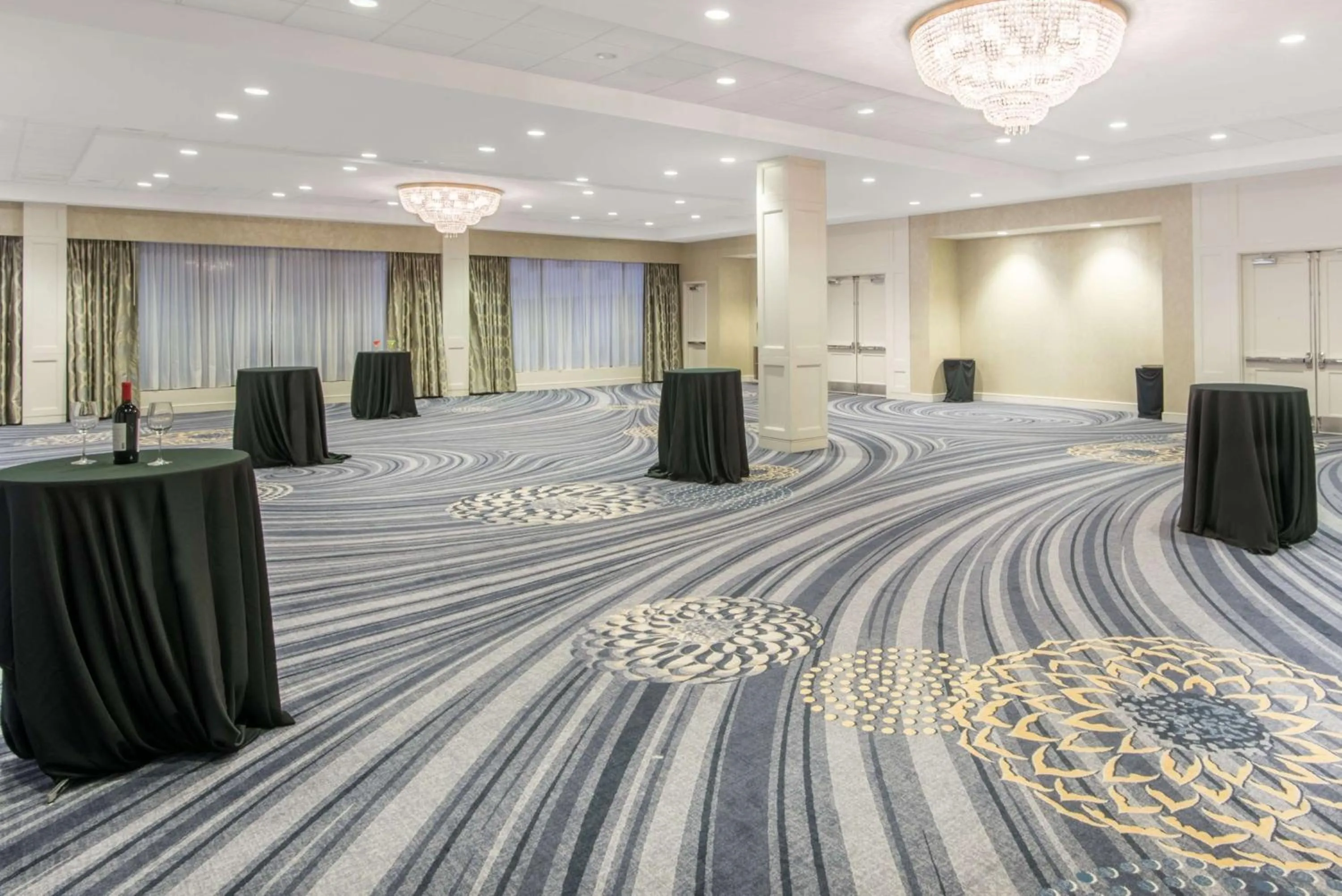Banquet/Function facilities in Sonesta Charlotte Lower South End