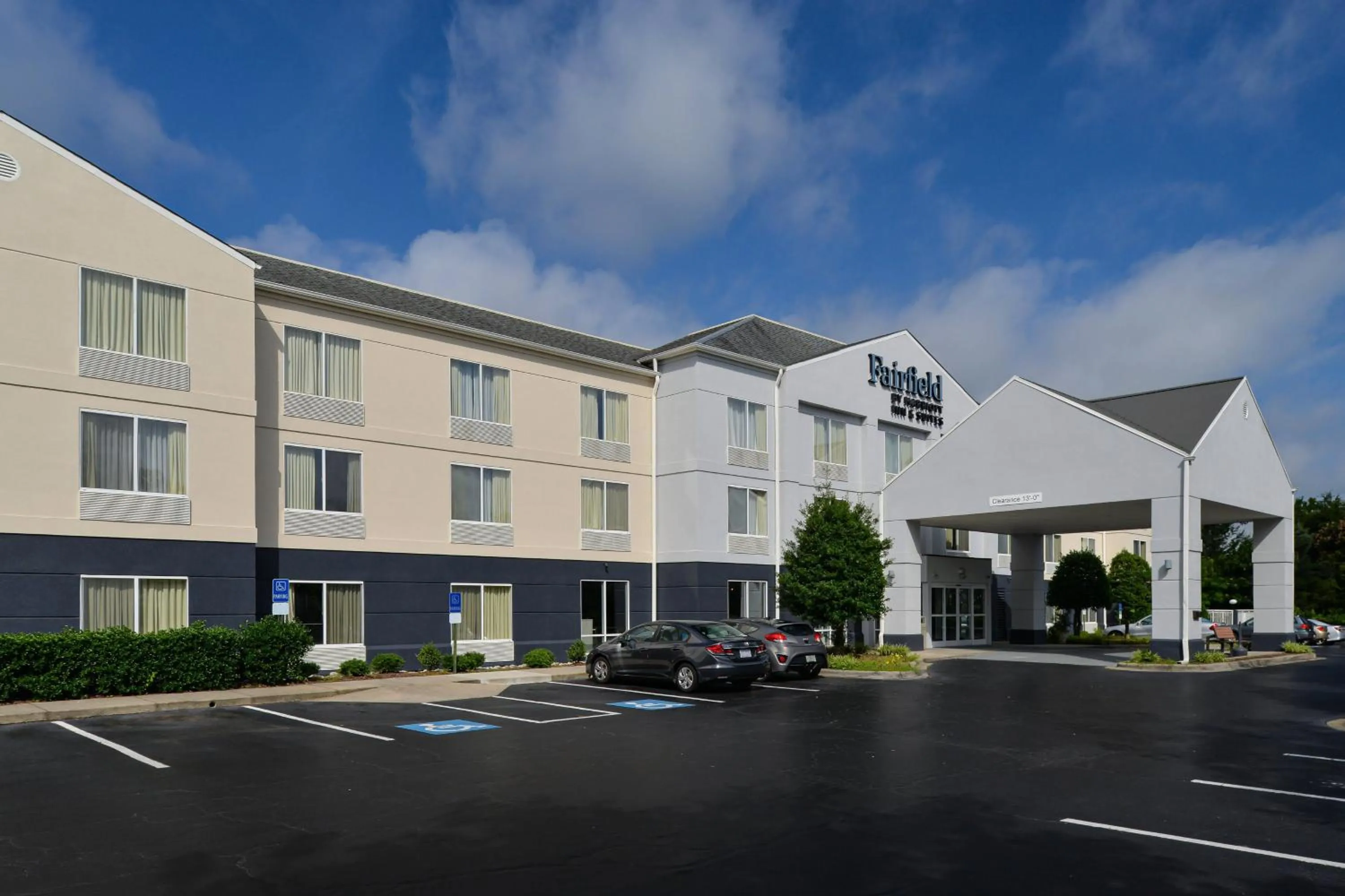 Property building in Fairfield Inn & Suites Charlotte Arrowood
