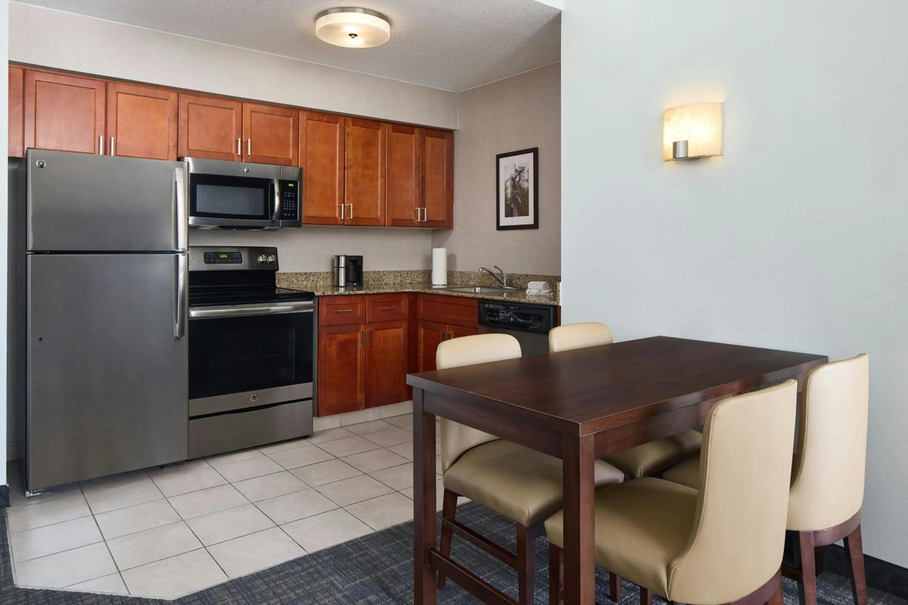 Bedroom in Residence Inn Charlotte Uptown