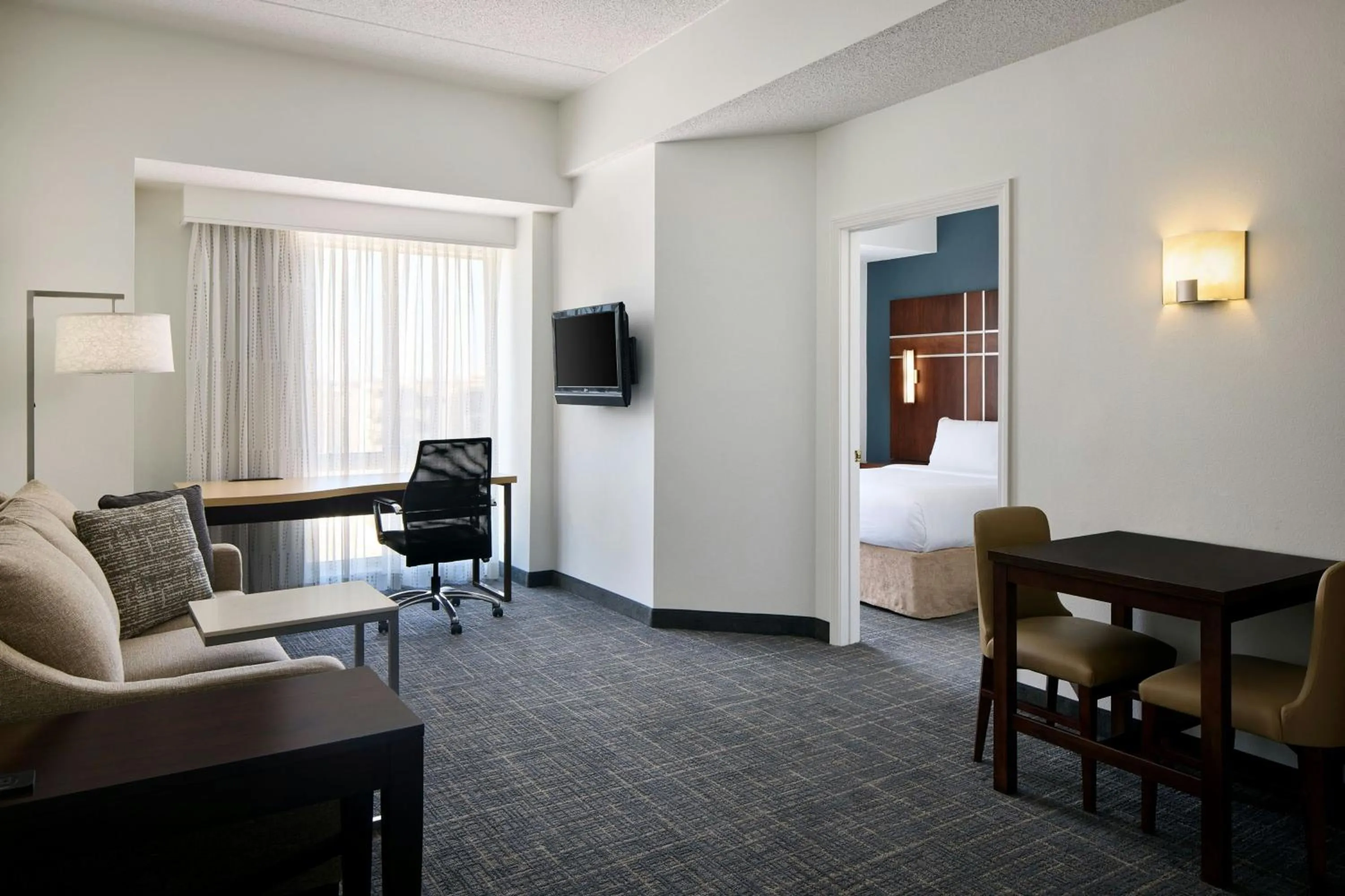 Living room in Residence Inn Charlotte Uptown