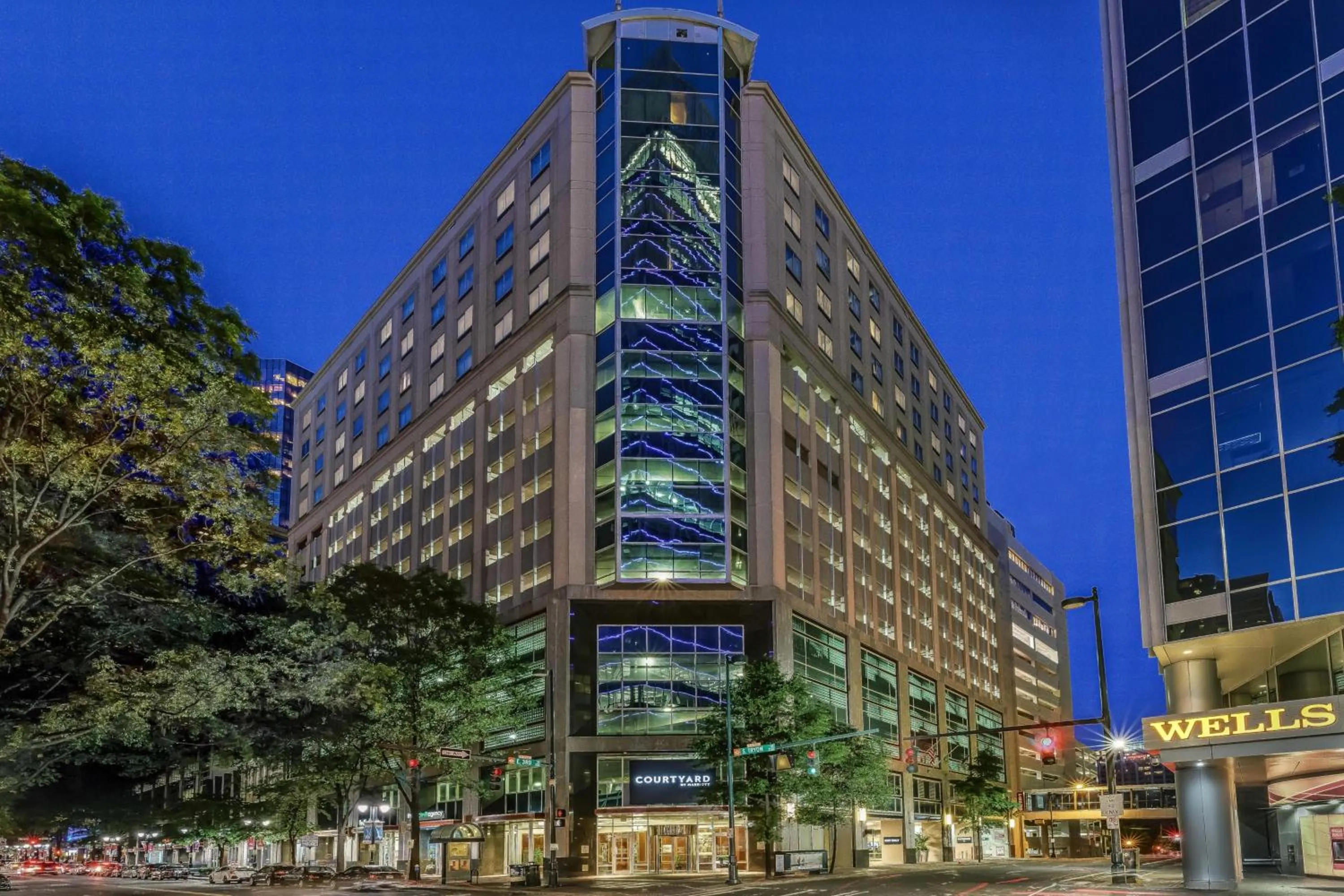 Property building in Courtyard Charlotte City Center