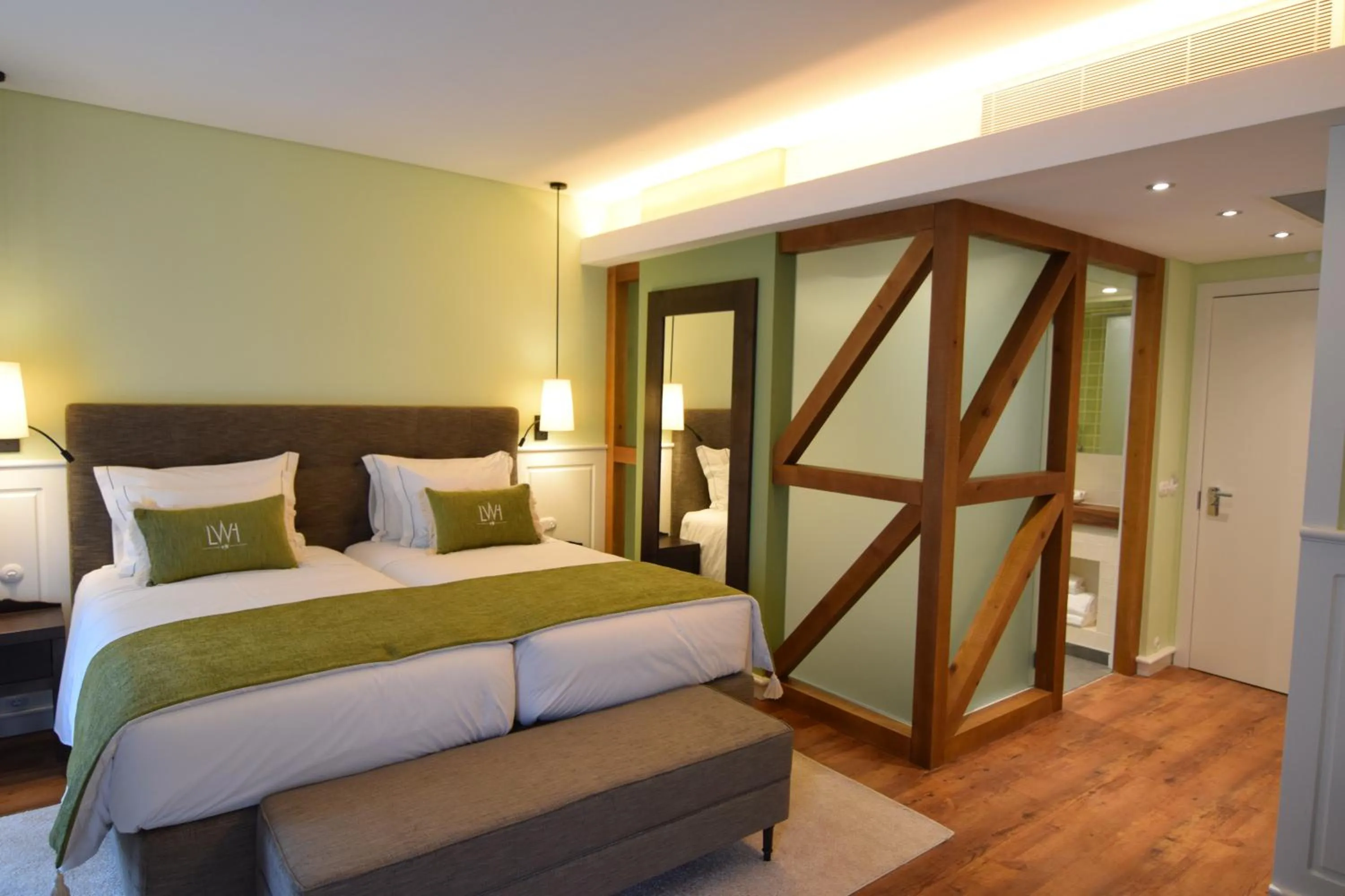 Photo of the whole room, Bed in Lisbon Wine Hotel