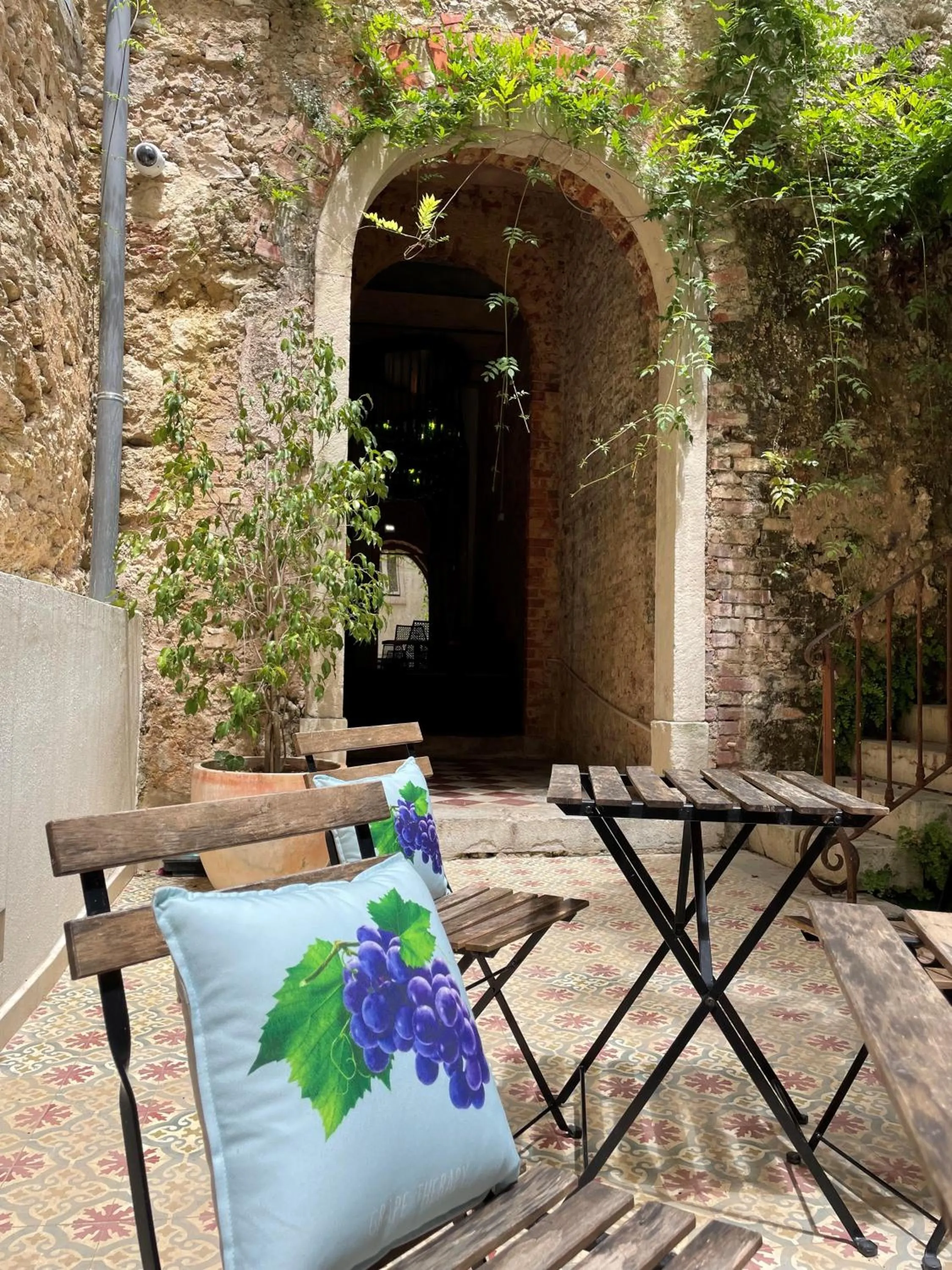 TV and multimedia in Lisbon Wine Hotel