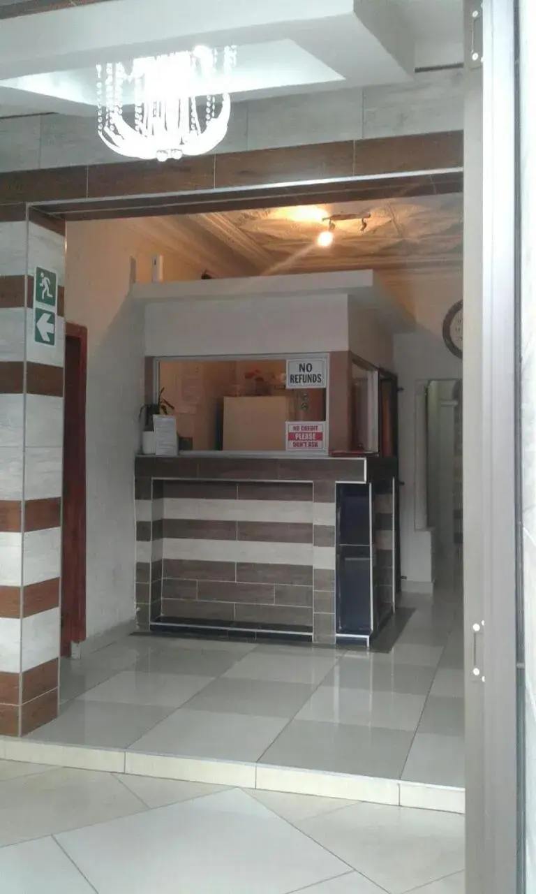 Royal Crown Guesthouse Royal Crown Guesthouse