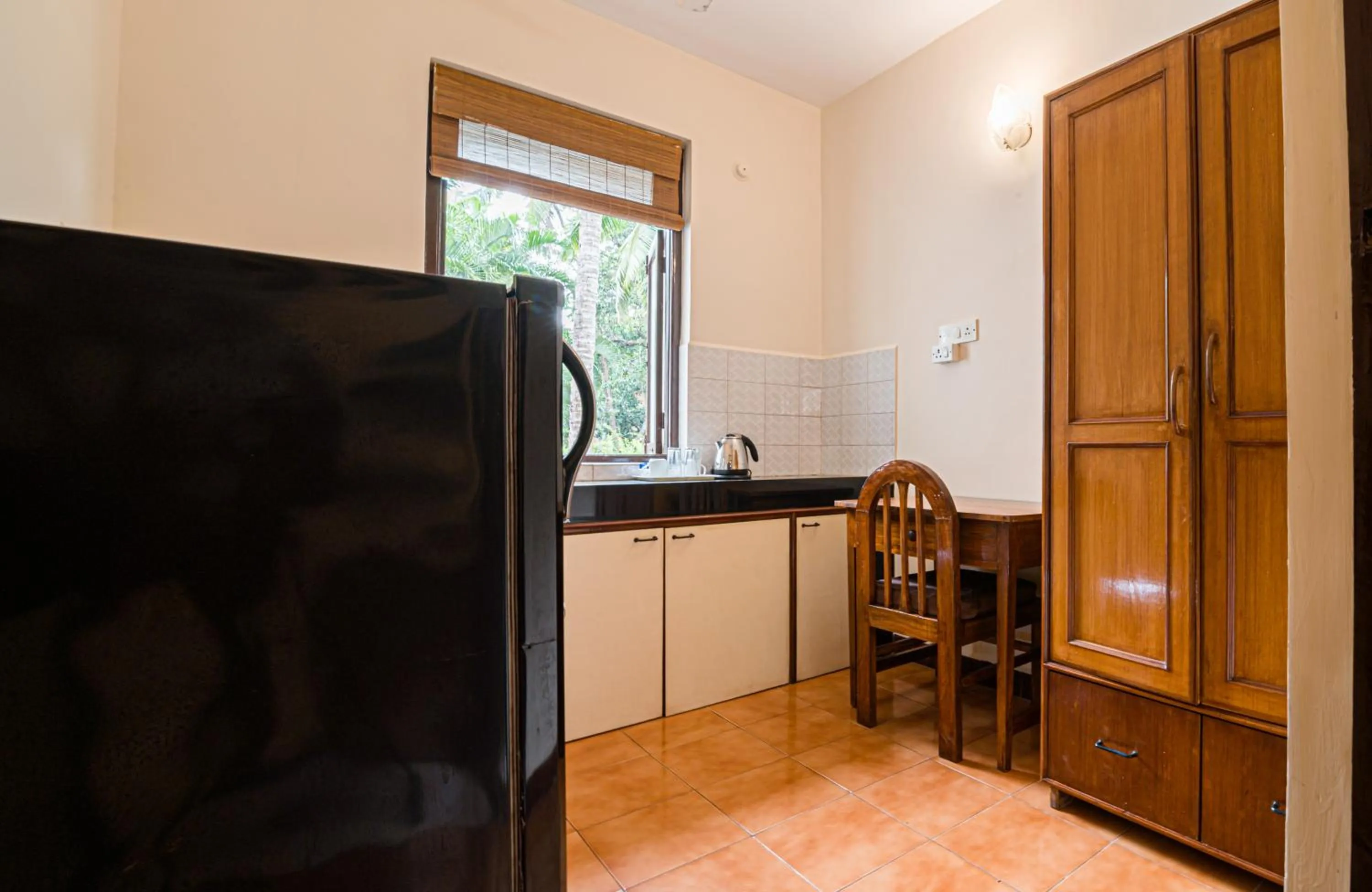 Kitchen or kitchenette in The Horizon