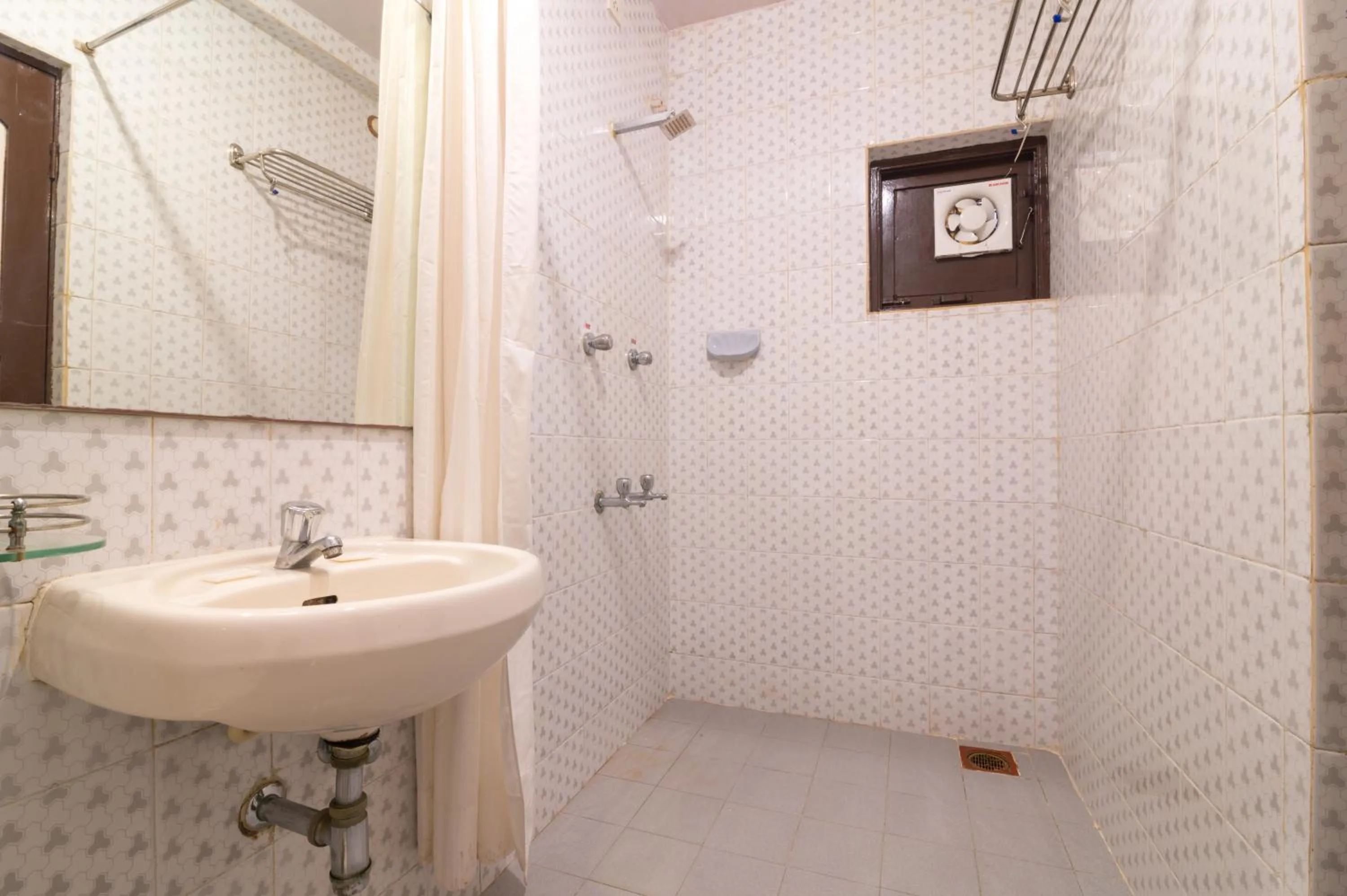 Bathroom in The Horizon