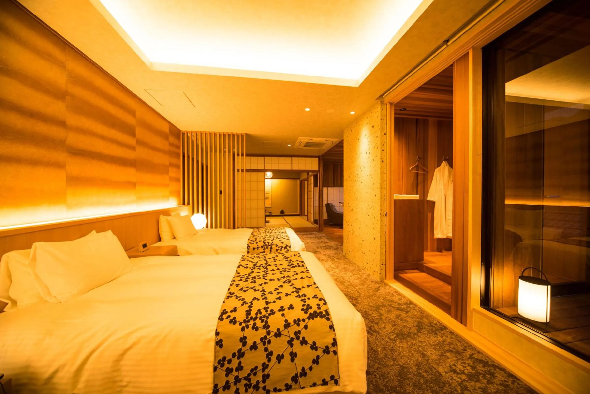 Bed in Miyajima Grand Hotel Arimoto