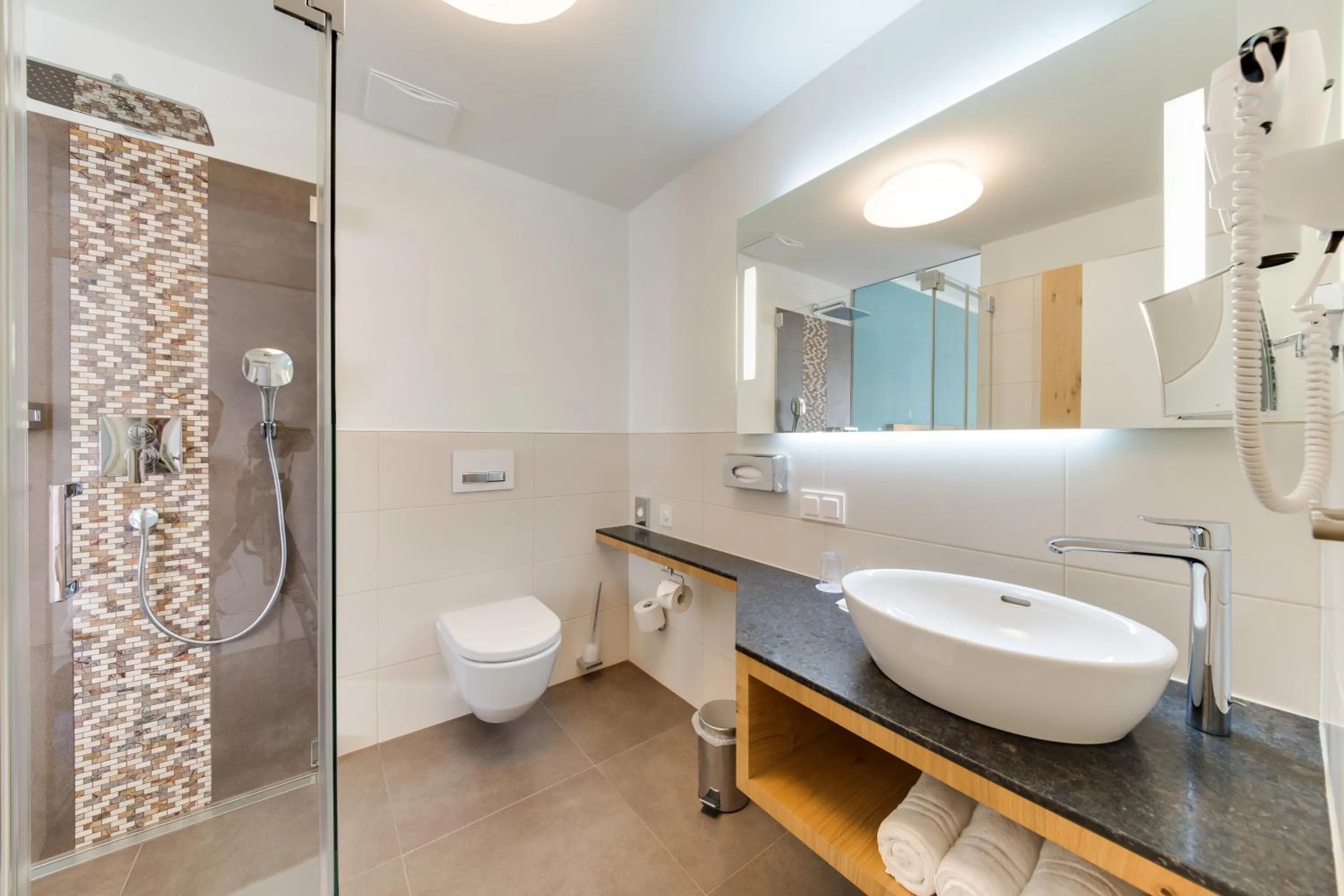 Shower in R&R Residenzen Aparthotel