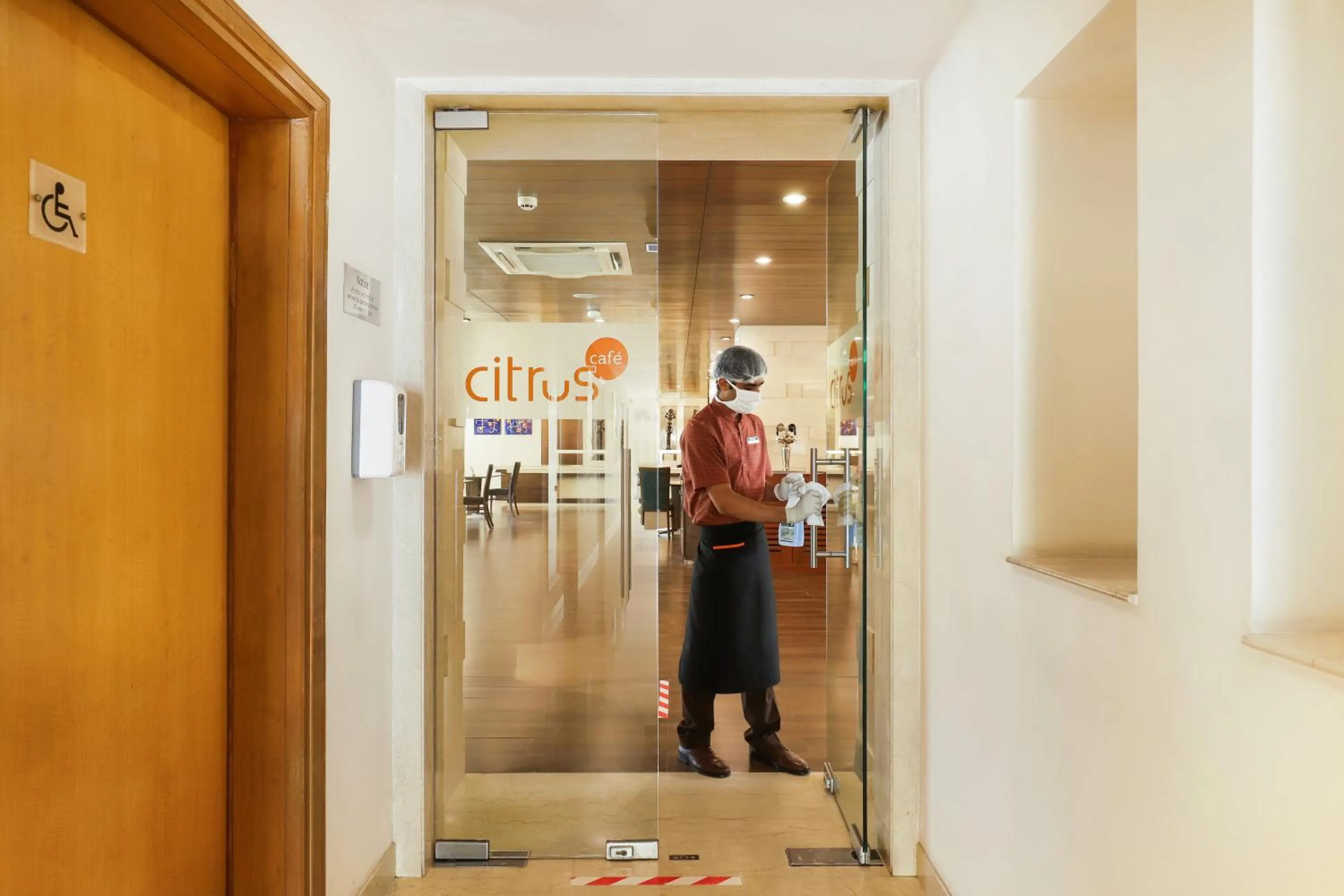 Lazy Lagoon, Baga A Lemon Tree Resort, Goa