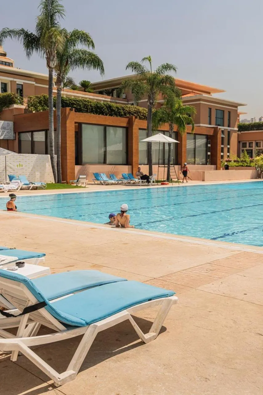 Swimming pool in Country Lodge Hotel & Resort Beirut