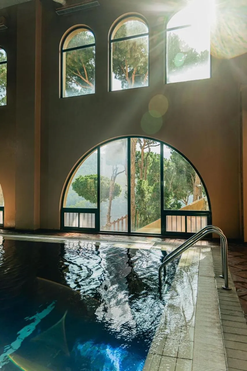 Hot Tub in Country Lodge Hotel & Resort Beirut