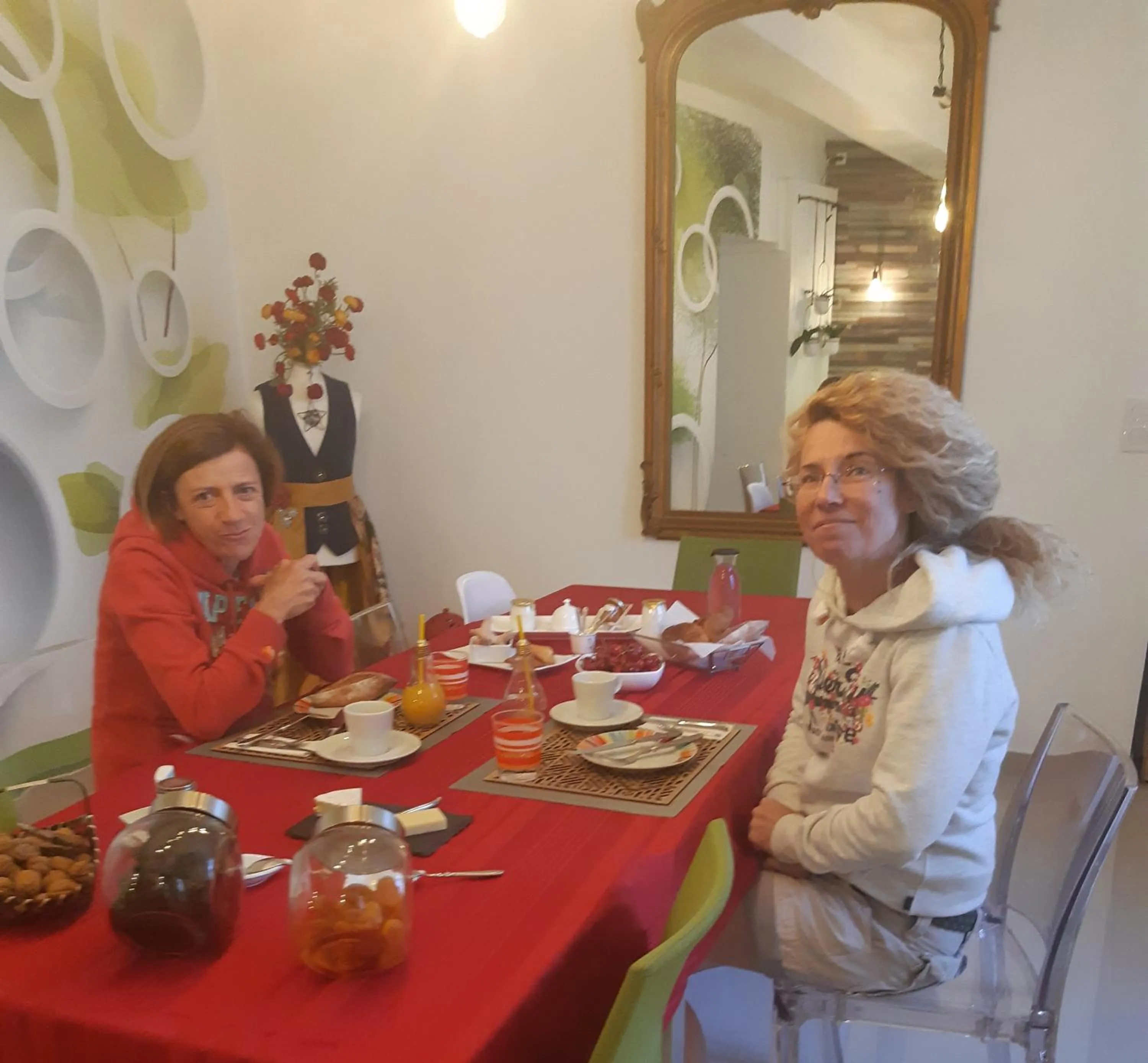 Property building in Patrick&Pierre Bed and Breakfast Nîmes