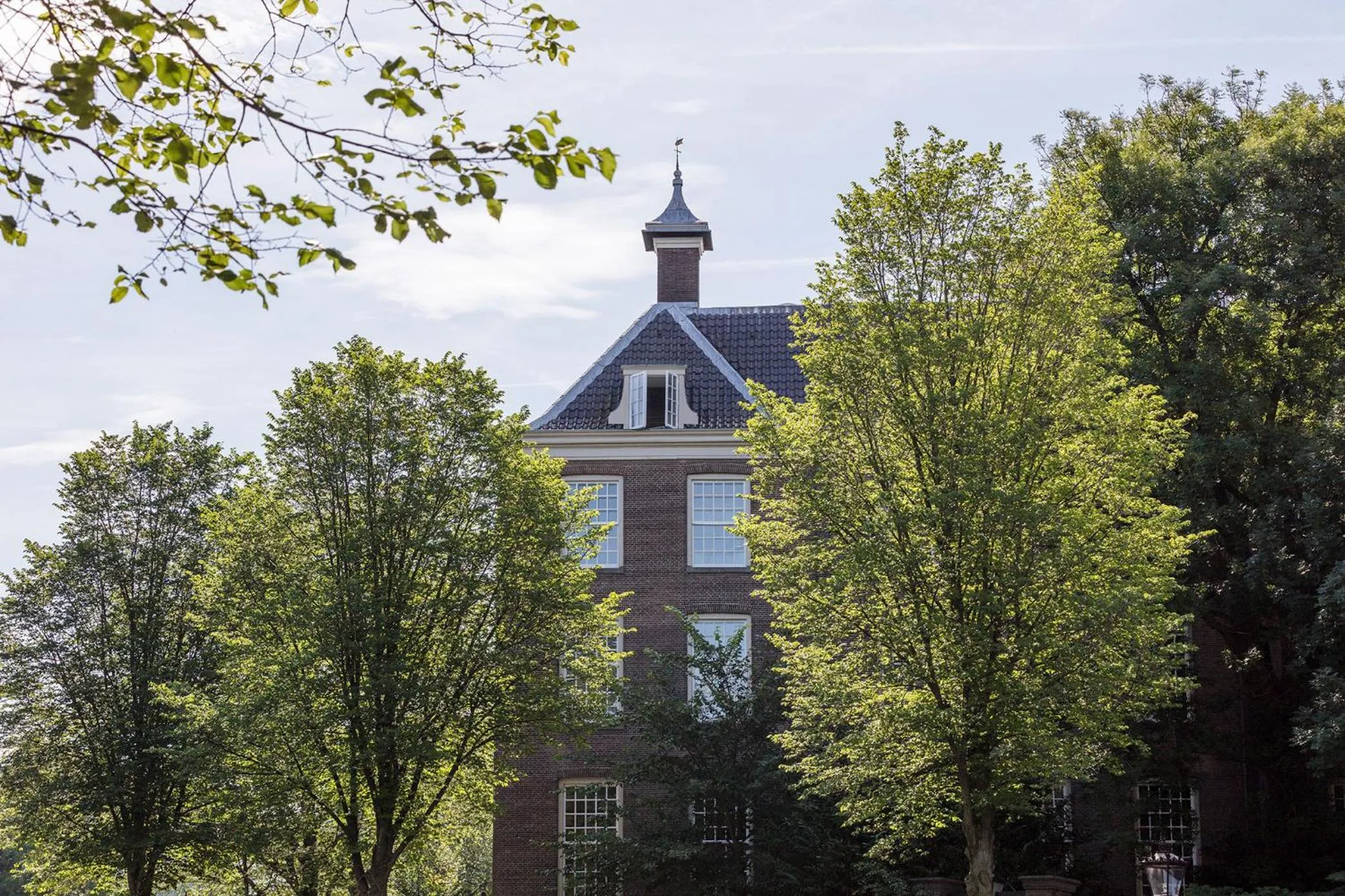 Property building in Wittenberg by Cove