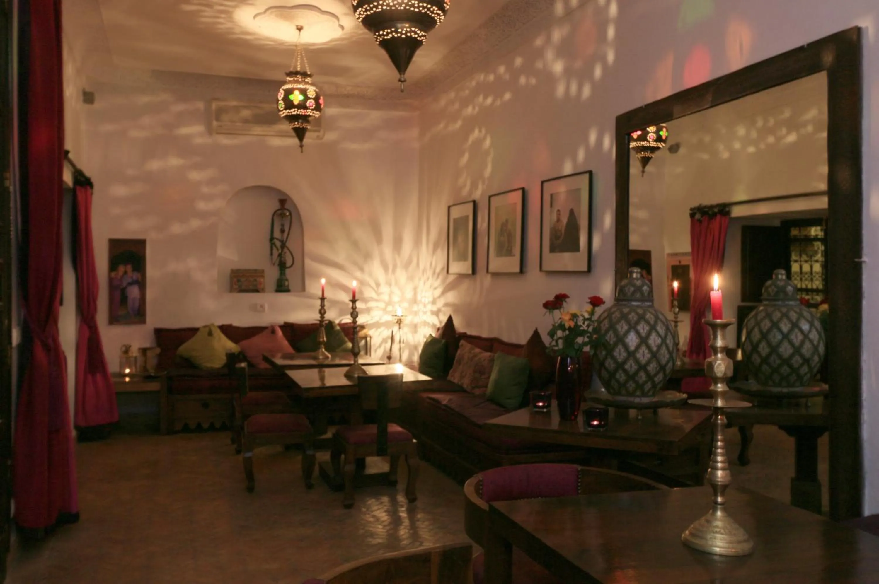 Lounge or bar in Riad Houdou