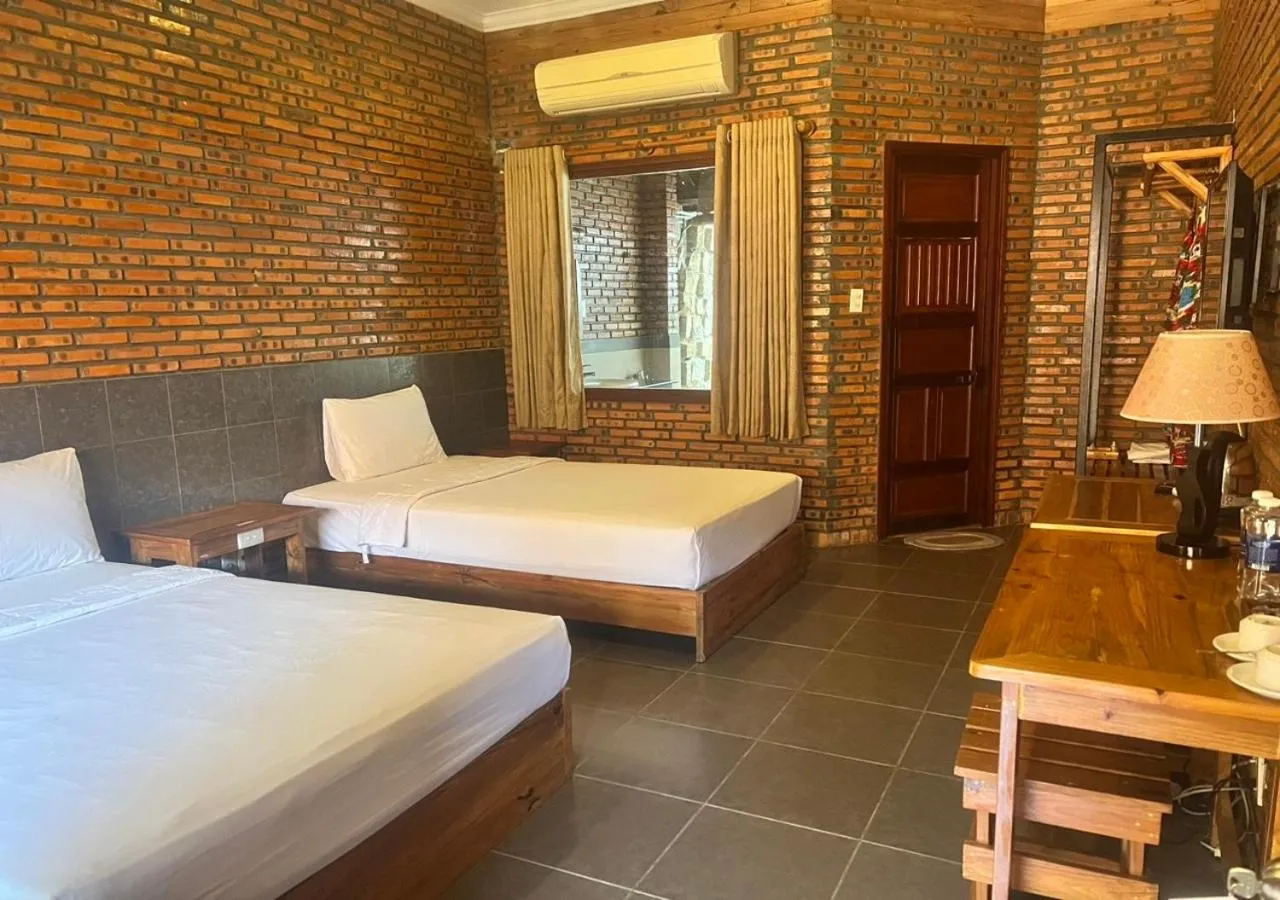 Photo of the whole room, Bed in Wild Beach Boutique Resort