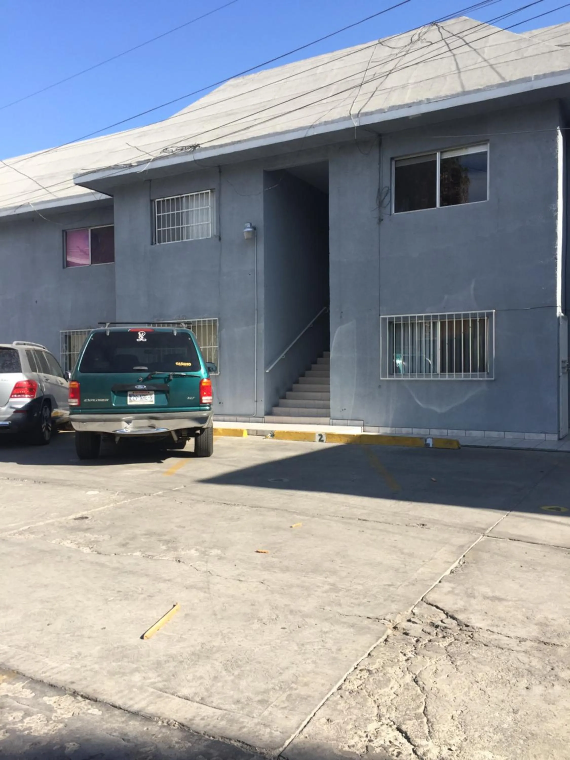 Facade/entrance in Pied-à-Terre Center of Tijuana