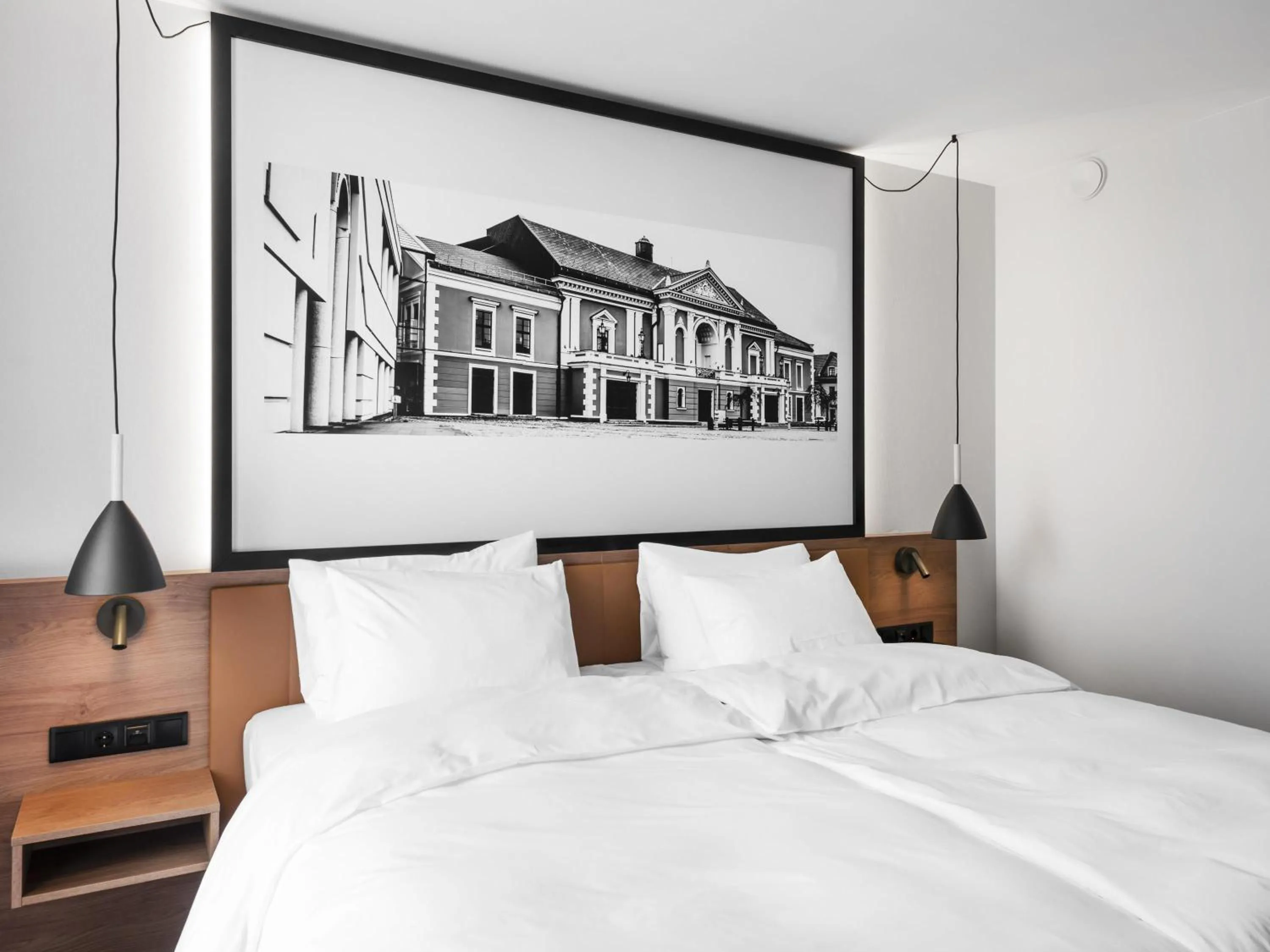 Bedroom, Bed in MERCURE KLAIPEDA CITY HOTEL, Meetings, Events, Restaurant & Bar - Accor Group, Pet Stay FREE