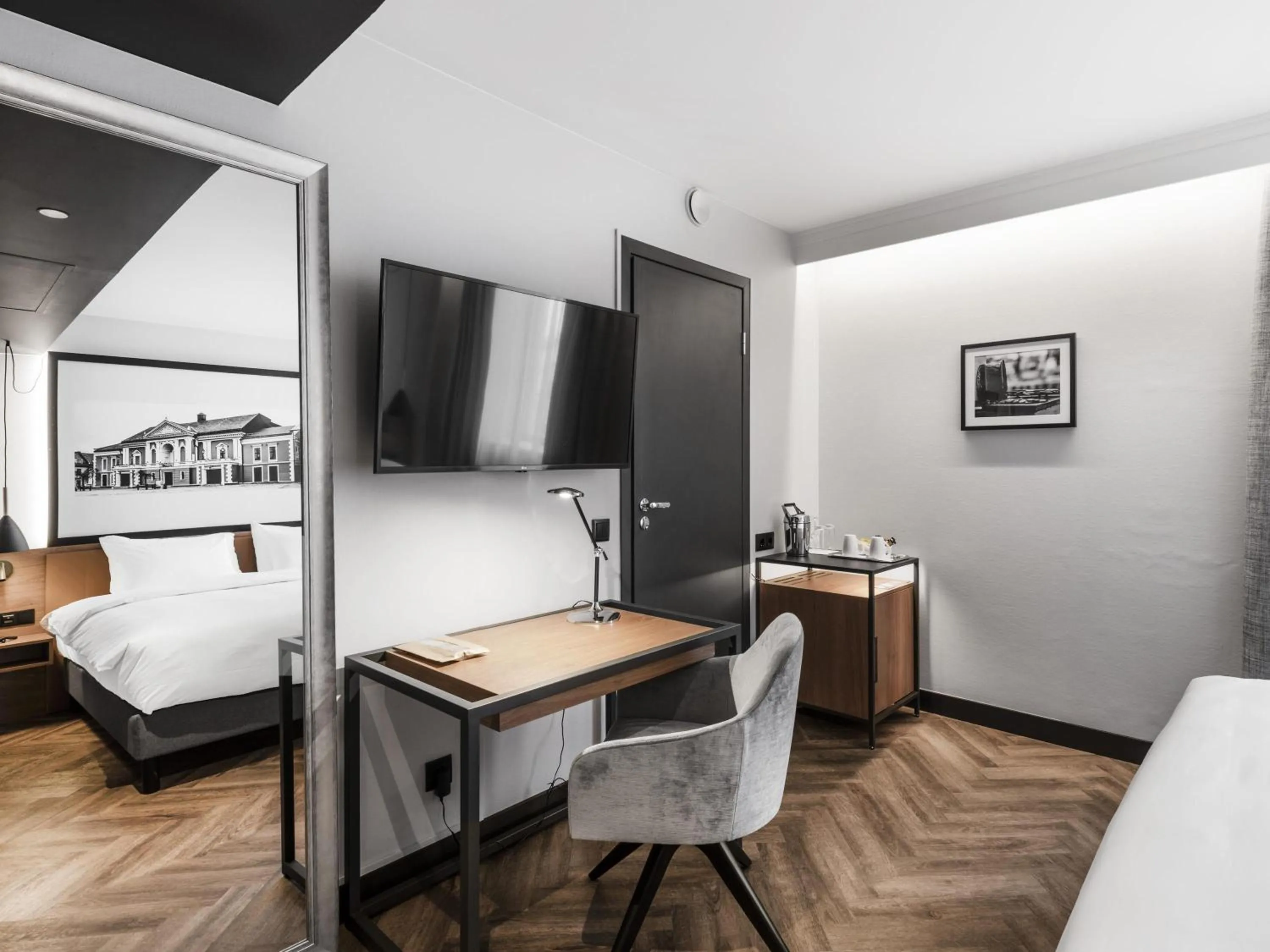 Bedroom, Bed in MERCURE KLAIPEDA CITY HOTEL, Meetings, Events, Restaurant & Bar - Accor Group, Pet Stay FREE