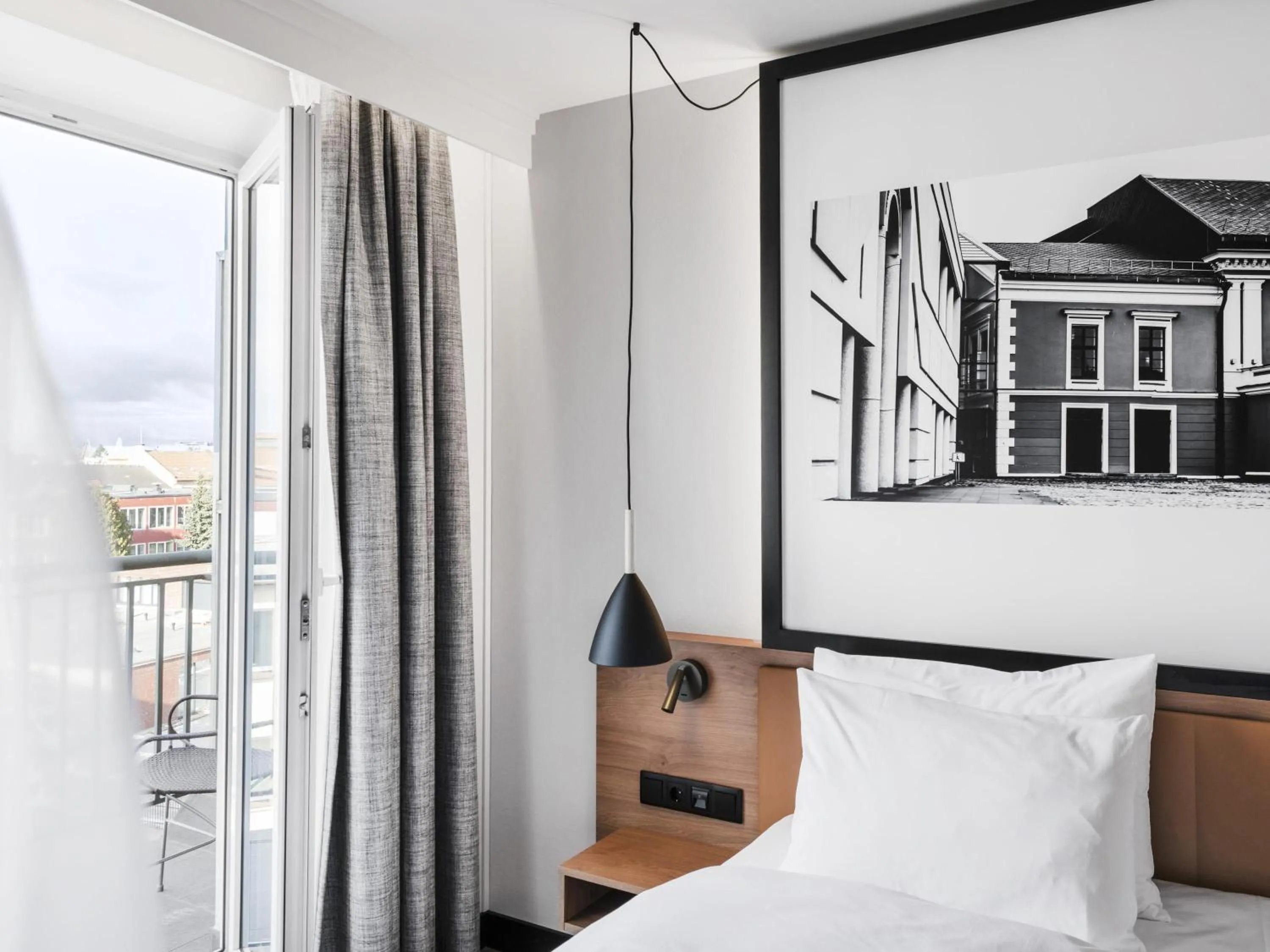 Bedroom, Bed in MERCURE KLAIPEDA CITY HOTEL, Meetings, Events, Restaurant & Bar - Accor Group, Pet Stay FREE