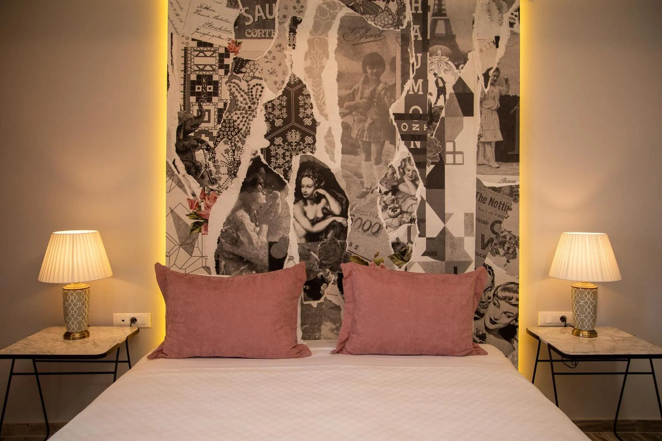 Bed in Sunrise Resort Hotel