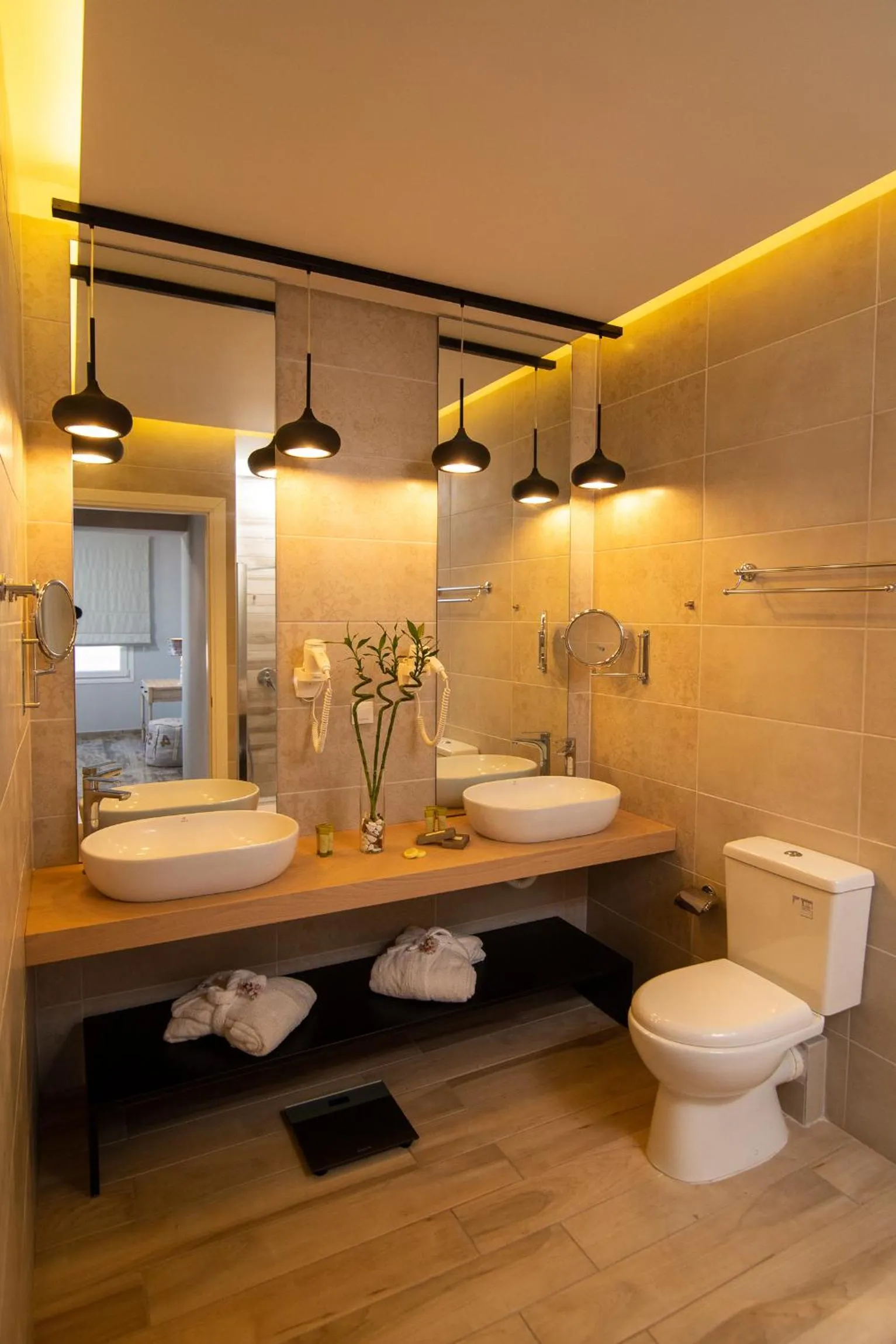 Bathroom in Sunrise Resort Hotel