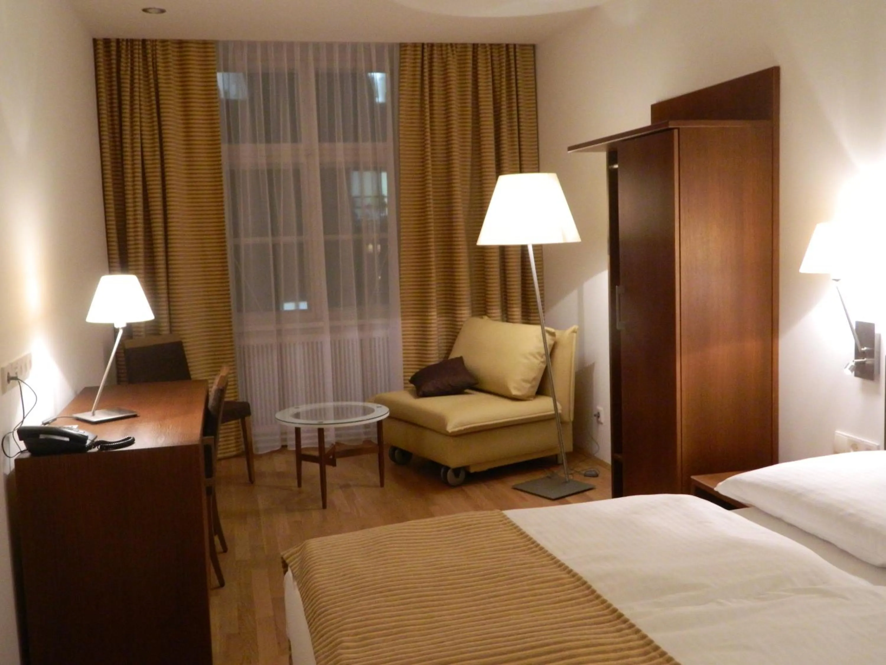 Bed in Benediktushaus im Schottenstift