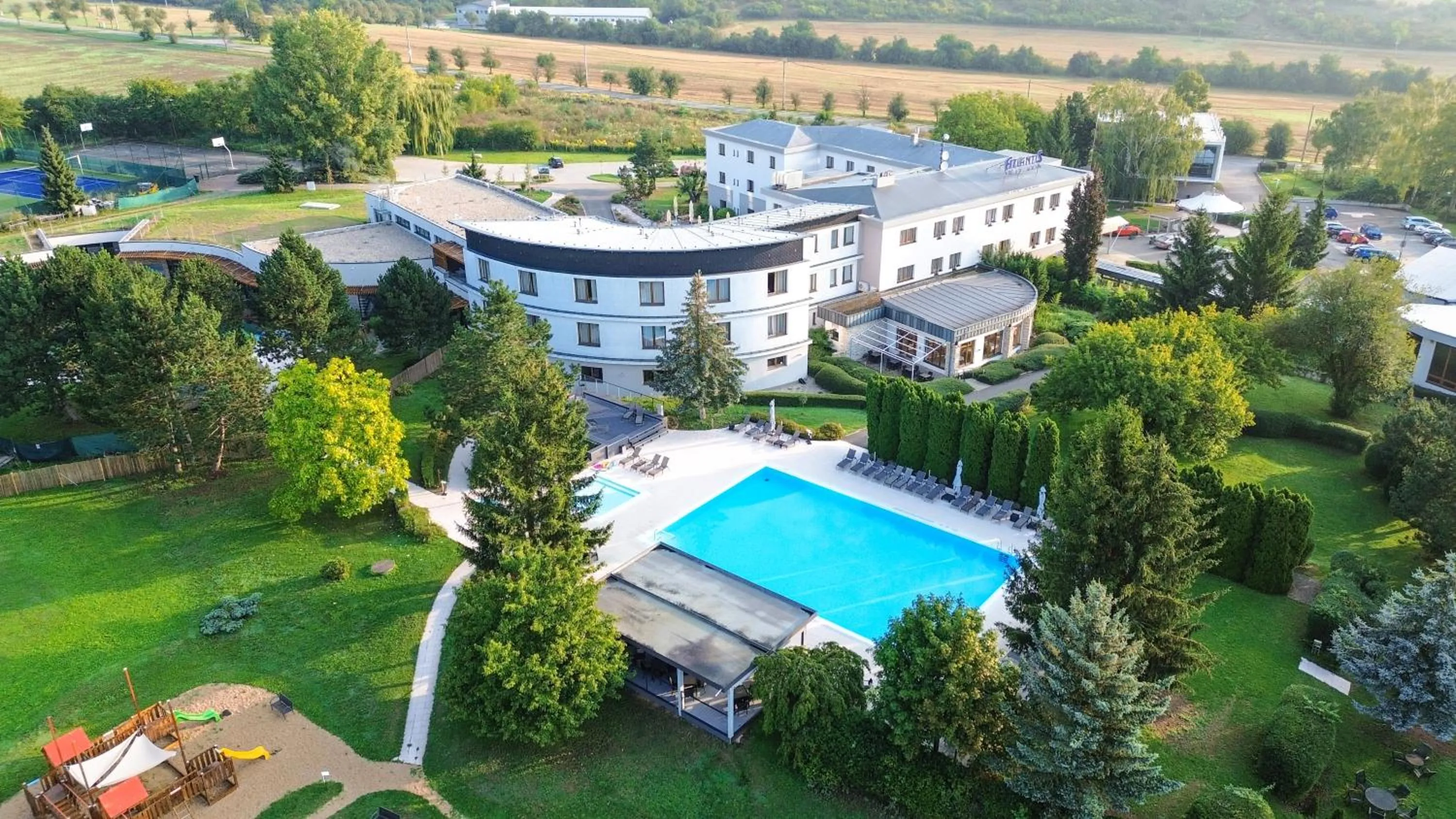 Property building in Hotel Atlantis