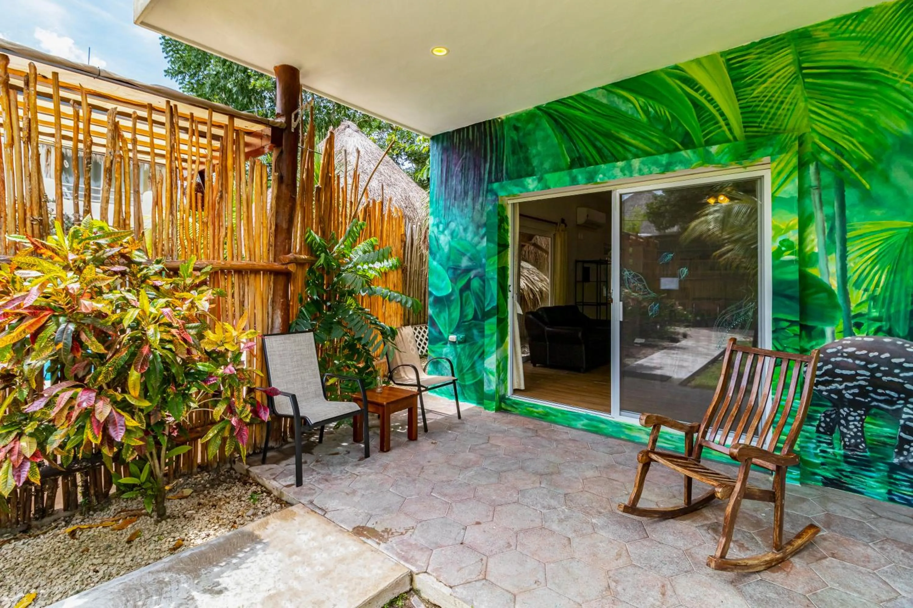 Patio in Hotel & Suites Oasis Bacalar