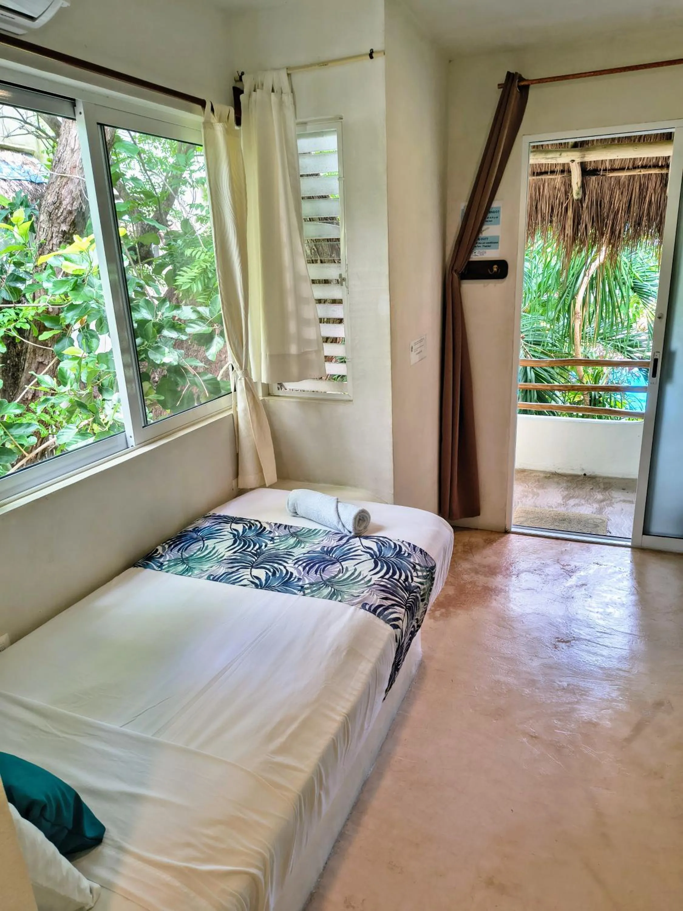 Bed in Hotel & Suites Oasis Bacalar