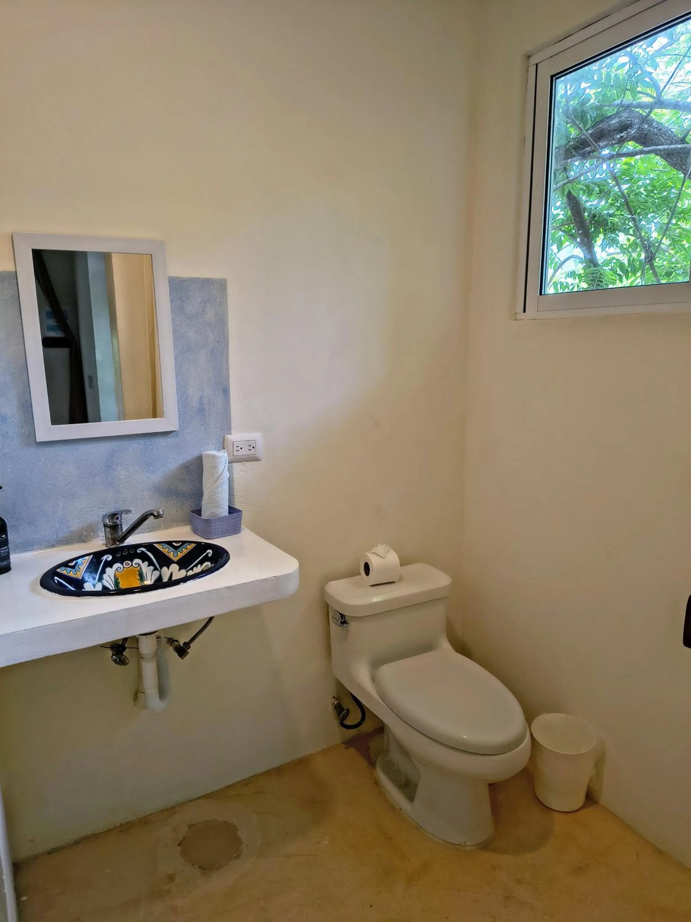 Bathroom in Hotel & Suites Oasis Bacalar