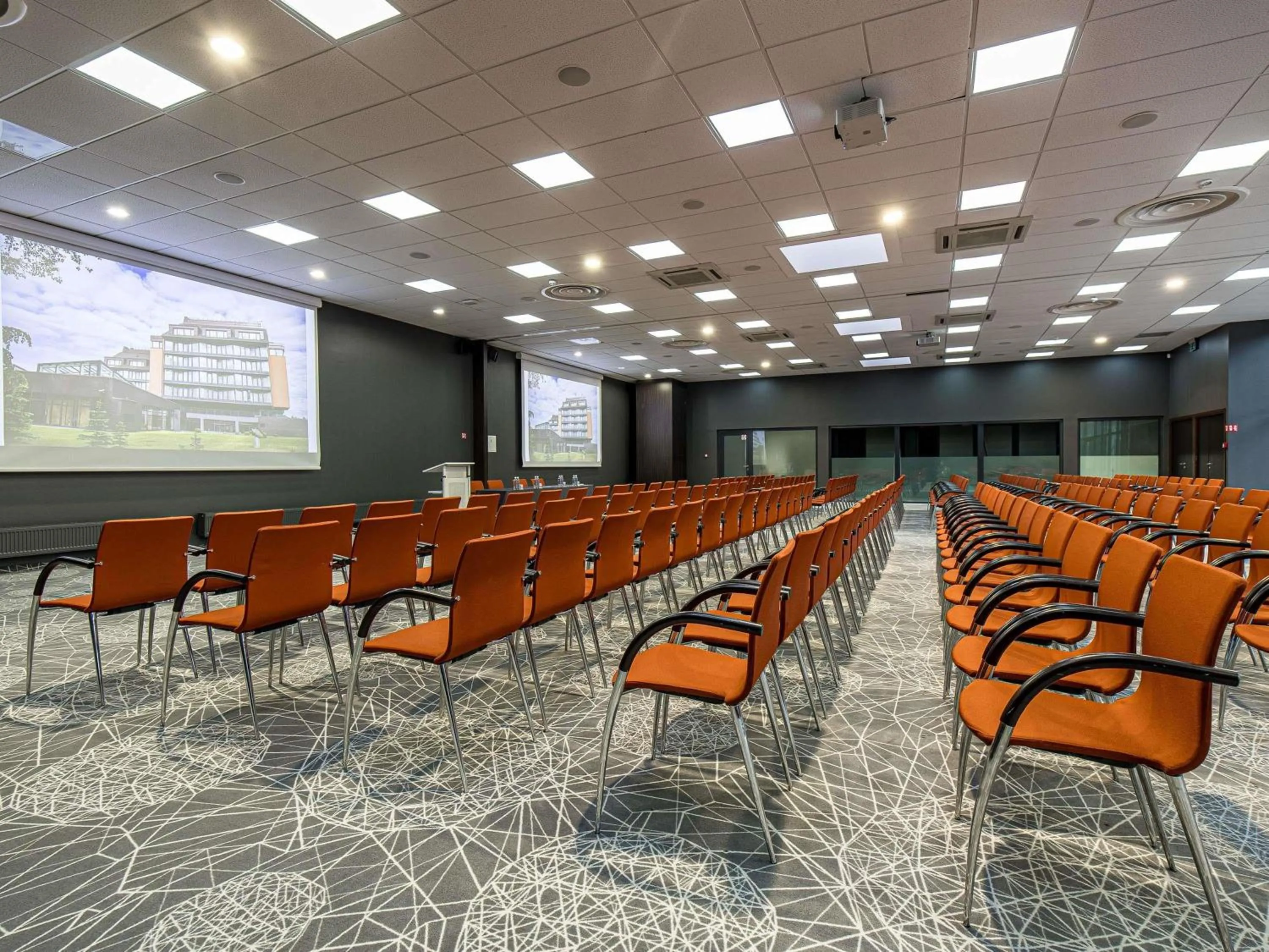 Meeting/conference room in Mercure Palanga Vanagupe Resort & SPA