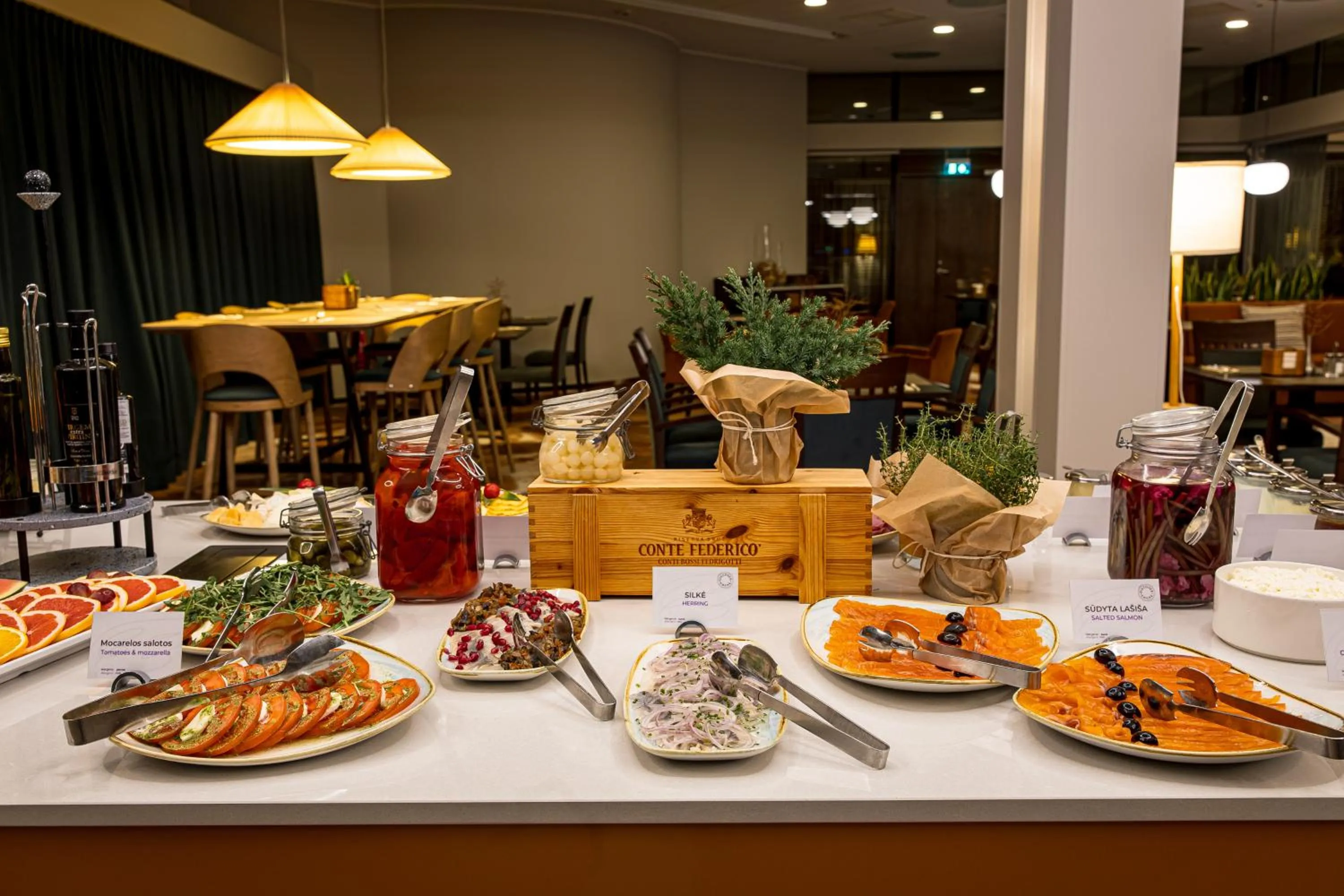 Food and drinks in Mercure Palanga Vanagupe Resort & SPA
