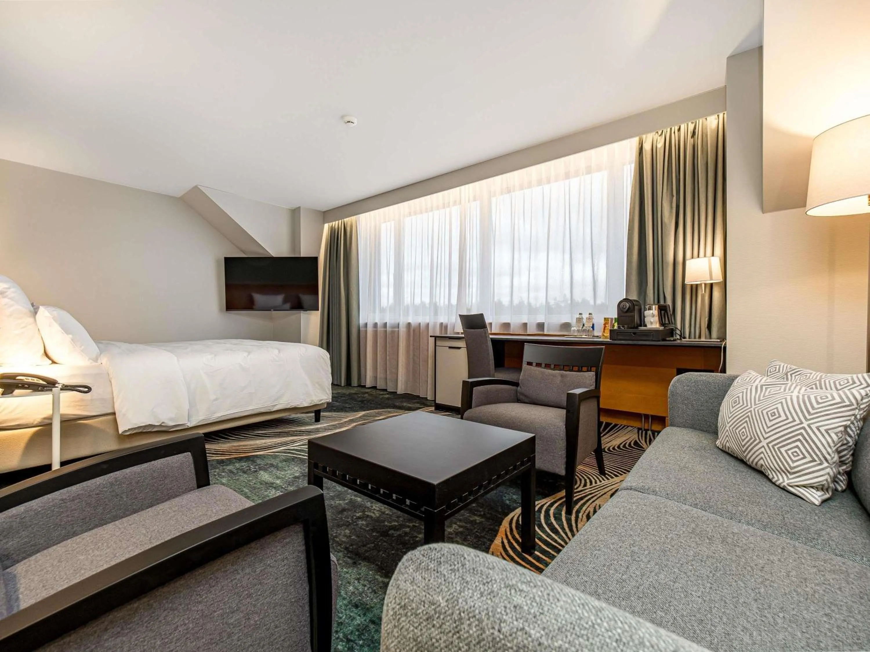 Bedroom, Bed in Mercure Palanga Vanagupe Resort & SPA