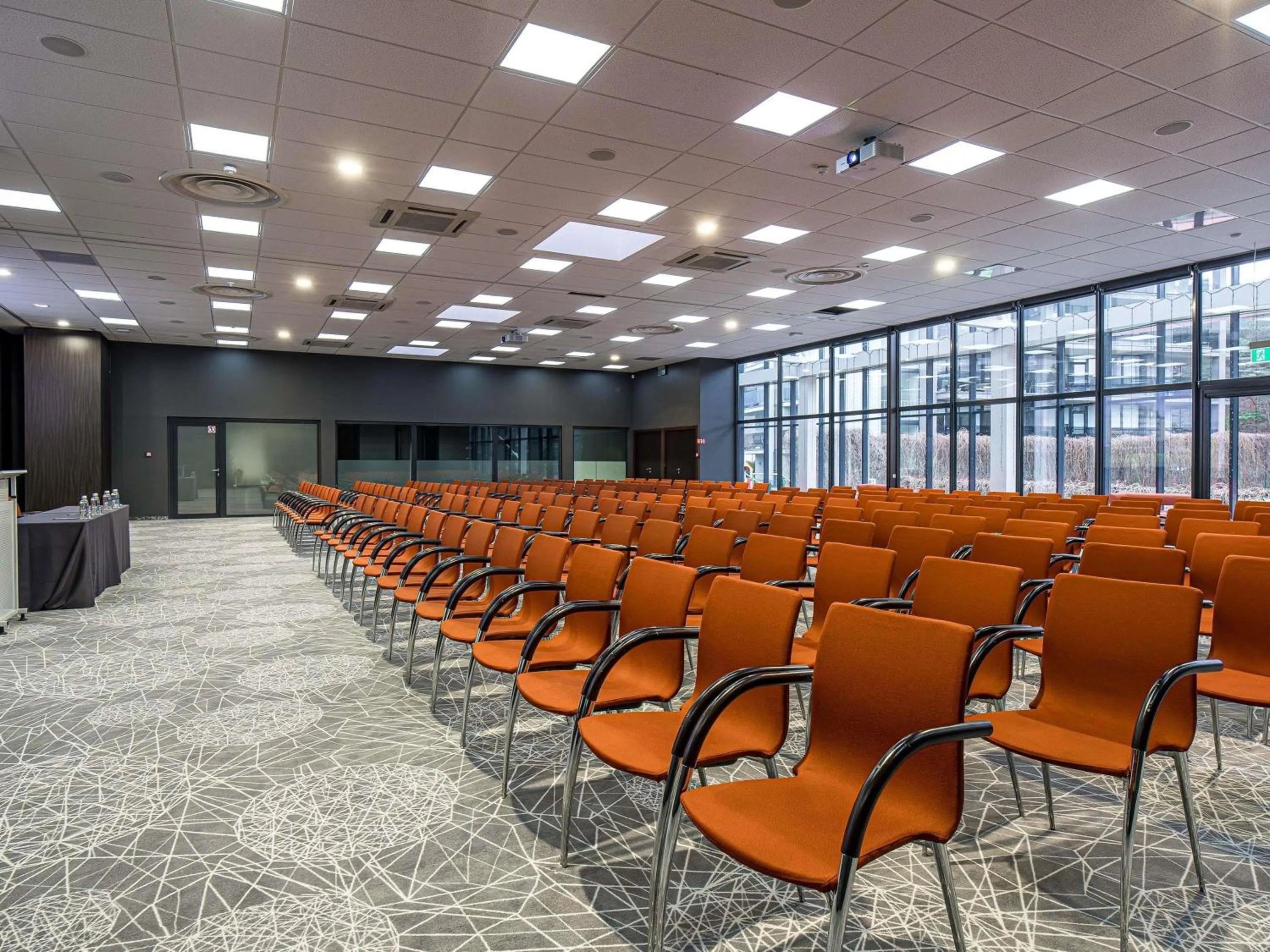 Meeting/conference room in Mercure Palanga Vanagupe Resort & SPA