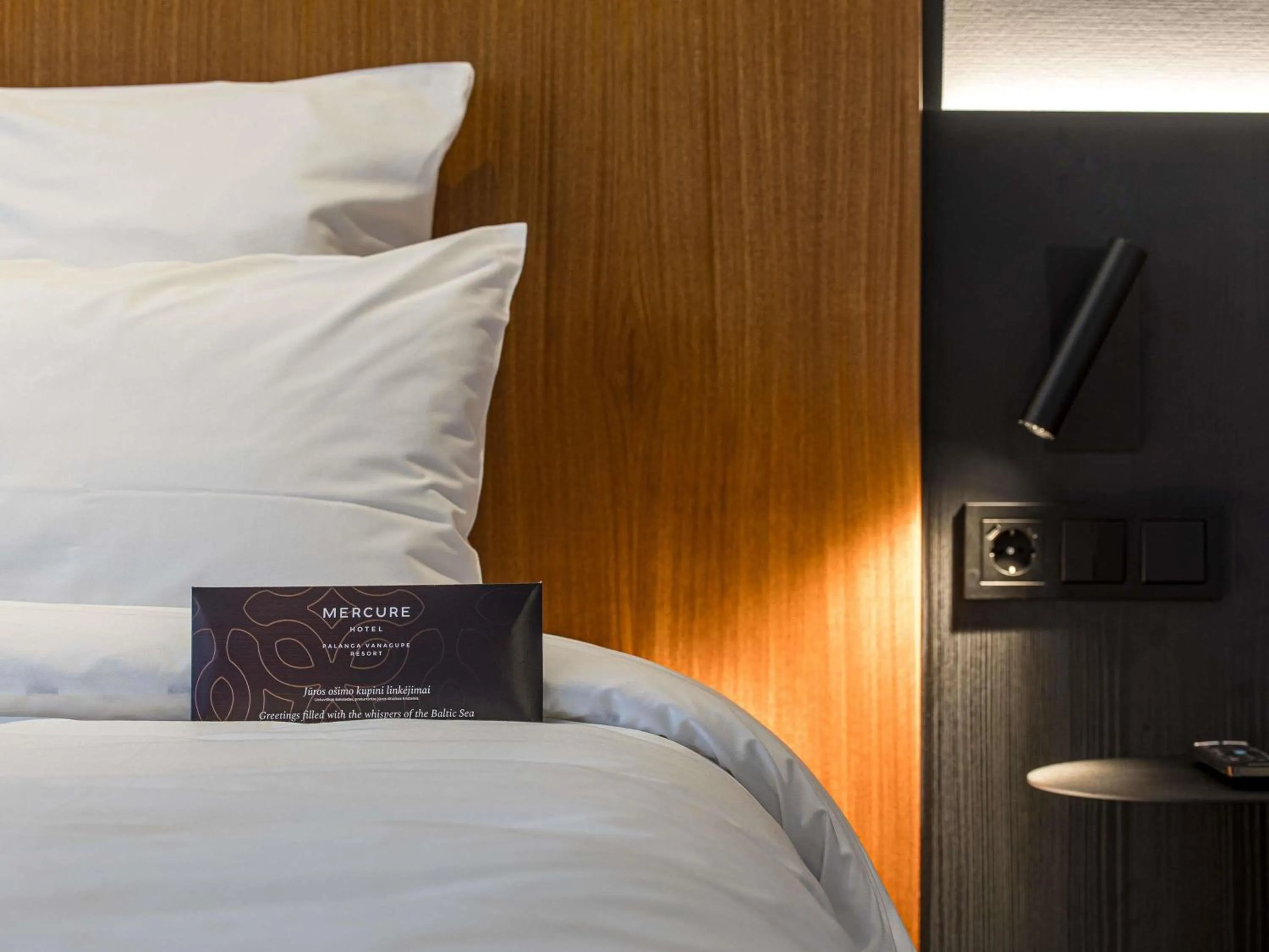 Bedroom, Bed in Mercure Palanga Vanagupe Resort & SPA