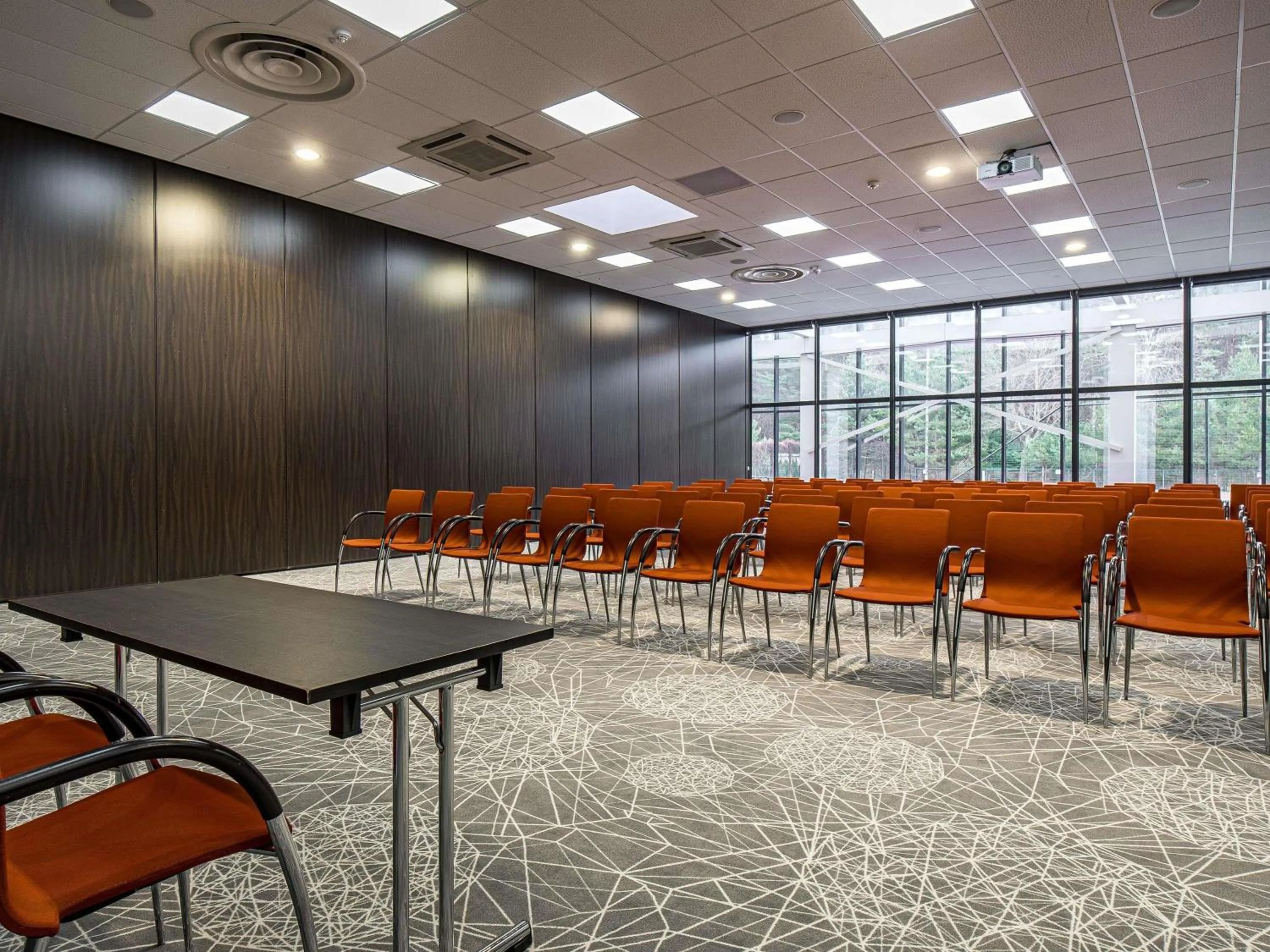 Meeting/conference room in Mercure Palanga Vanagupe Resort & SPA