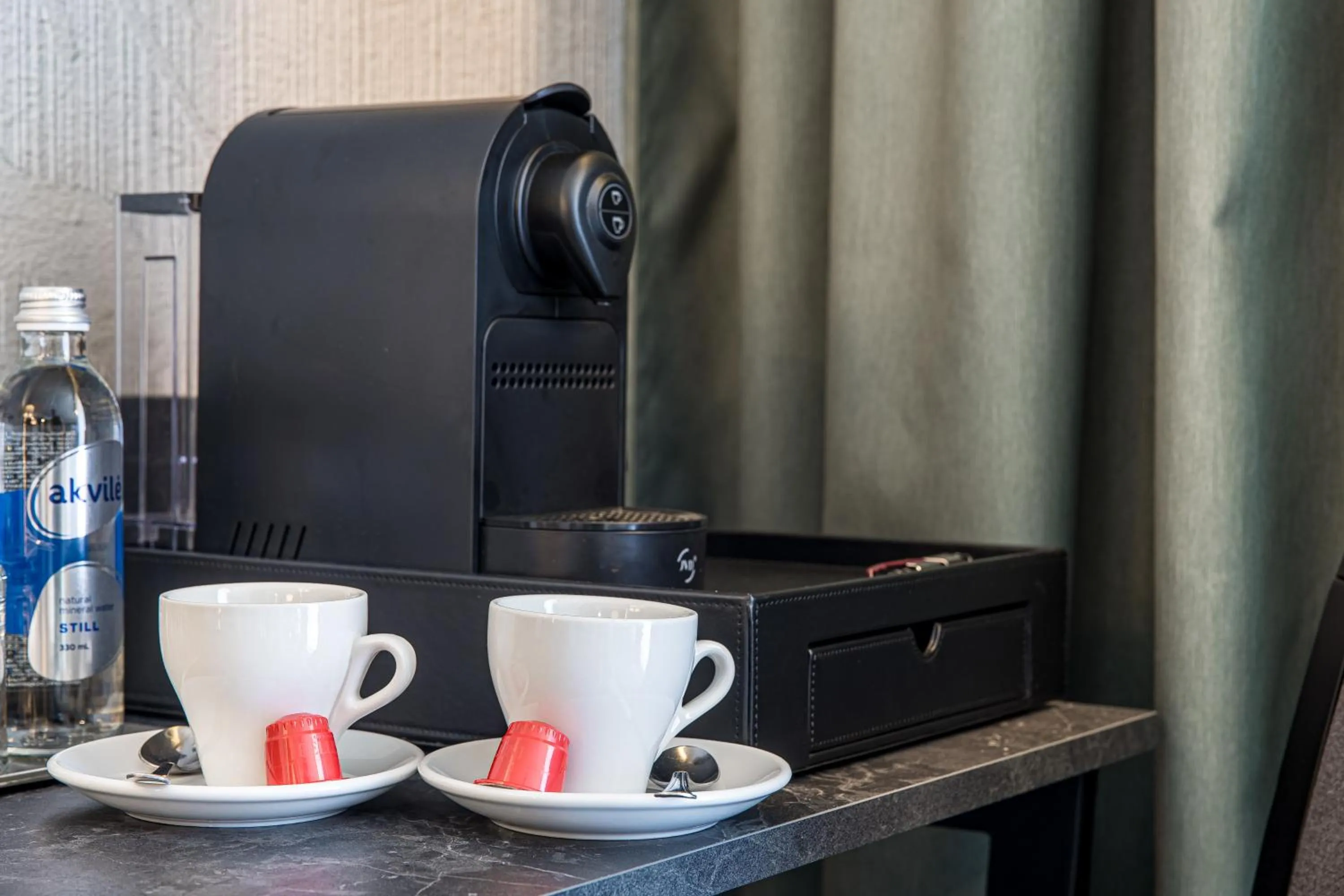 Coffee/tea facilities in Mercure Palanga Vanagupe Resort & SPA