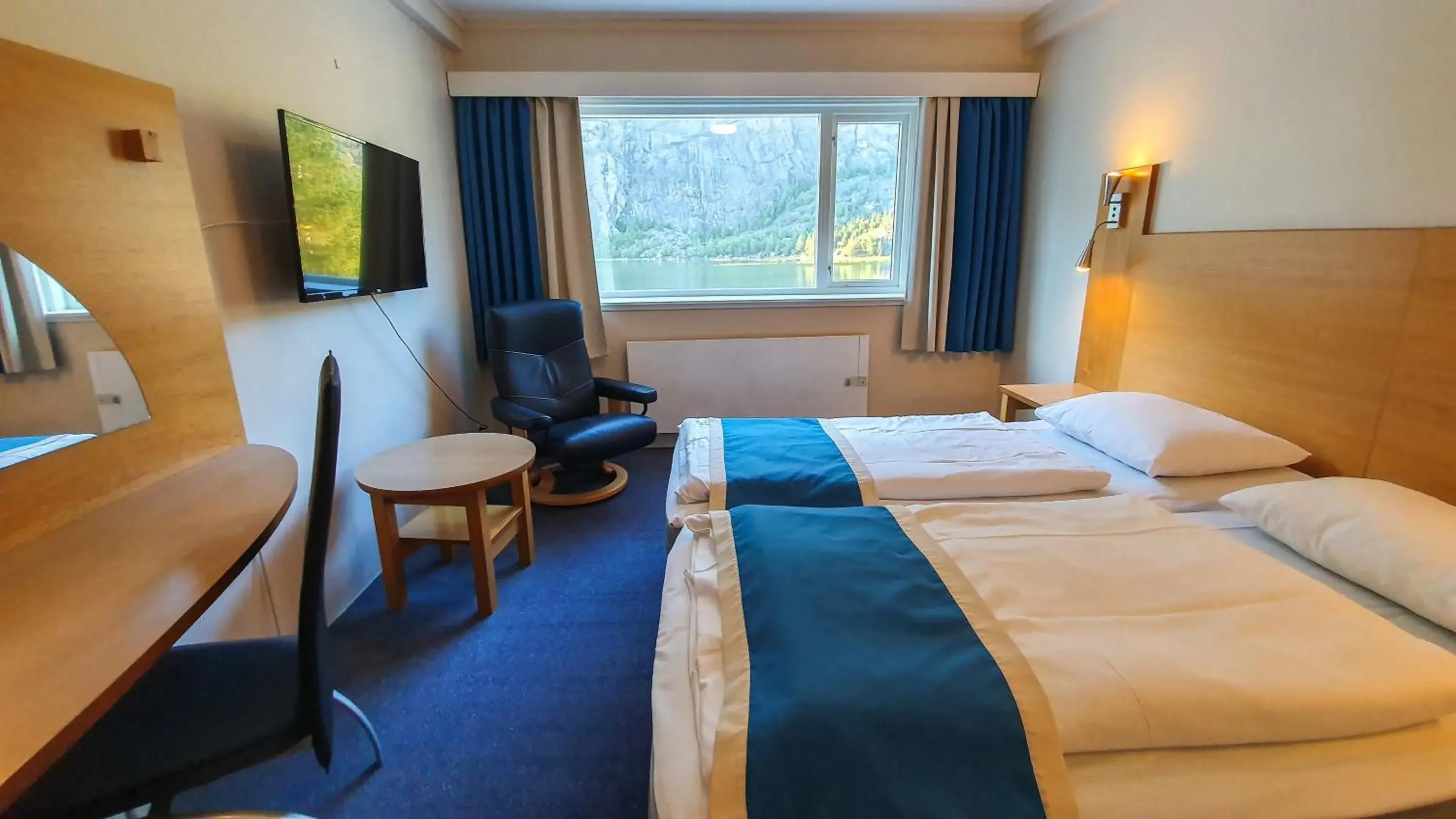 Budget Double or Twin Room in Lærdal Hotel Budget Double or Twin Room in Lærdal Hotel