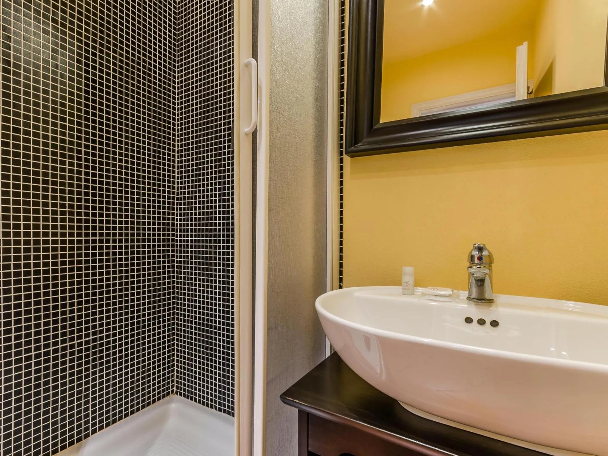 Bathroom in Sangaggio House B&B