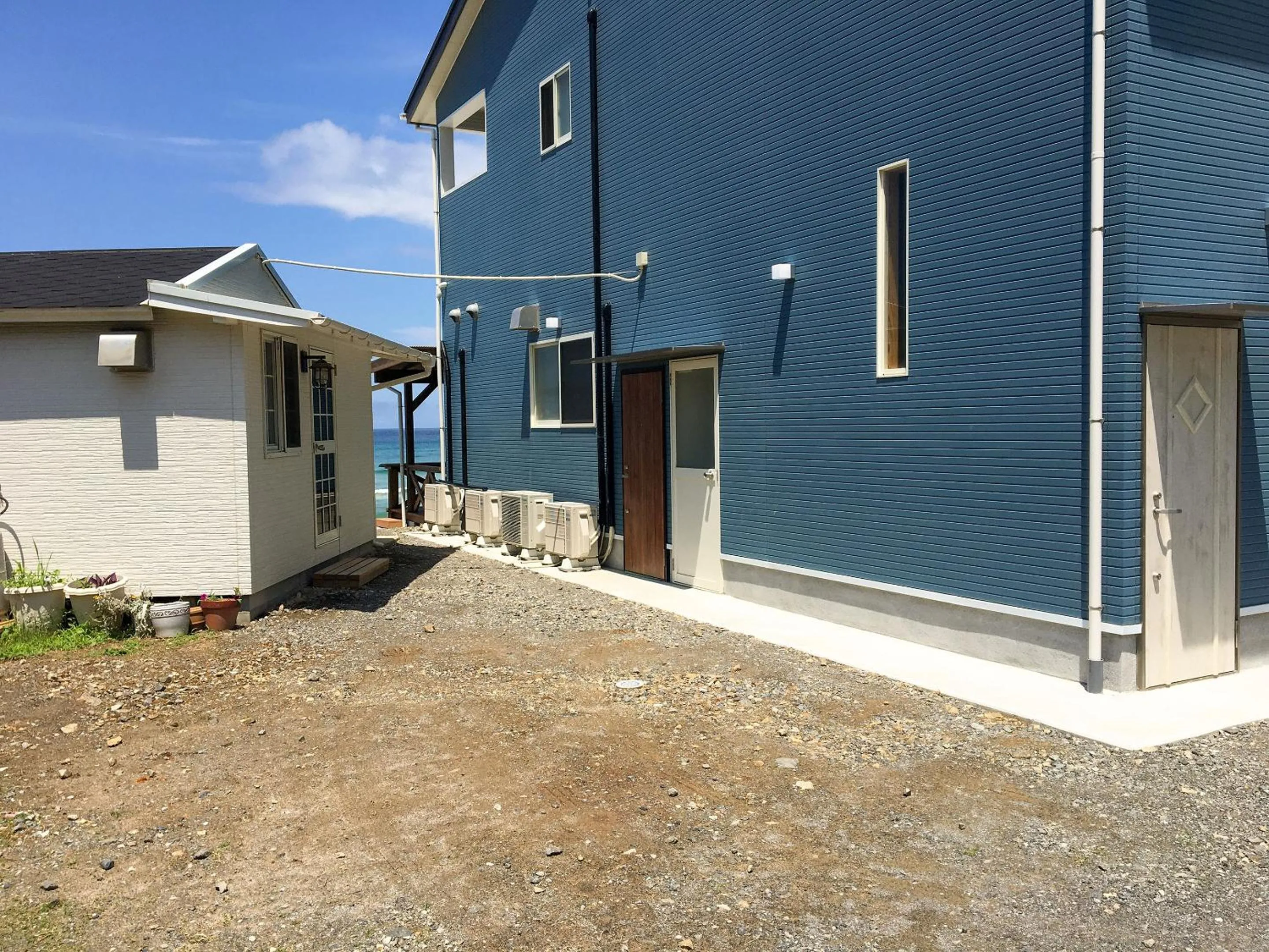 Property building in Sea Breeze 1987