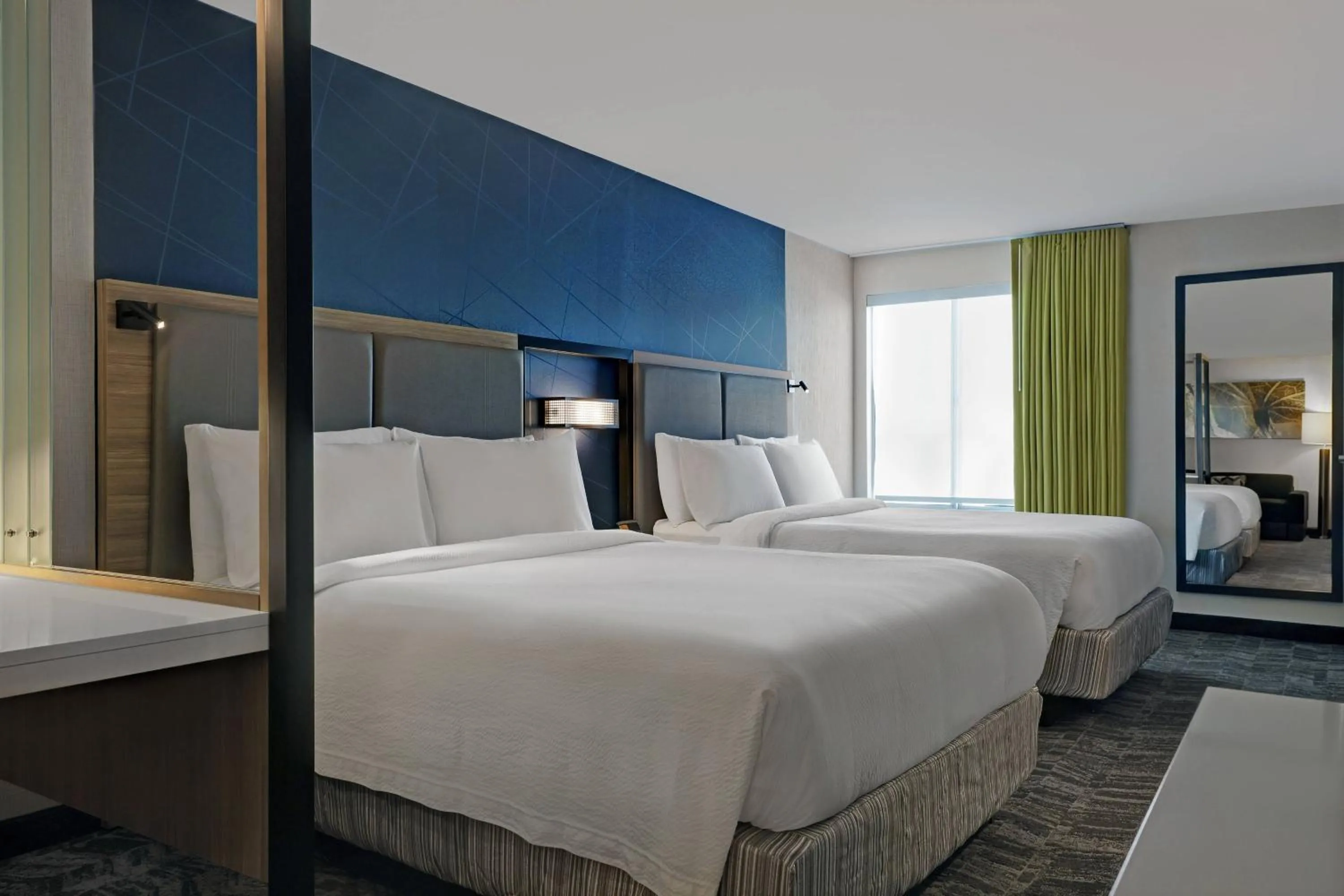 Bedroom, Bed in SpringHill Suites by Marriott Palm Desert